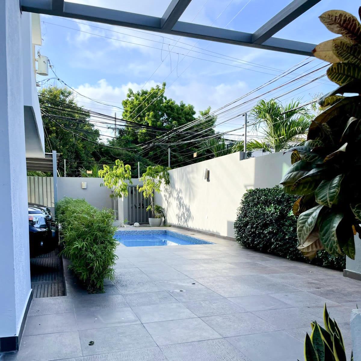 Apartamento moderno en la maravillosa zona de Gazcue, calle tranquila, 3 habitaciones.