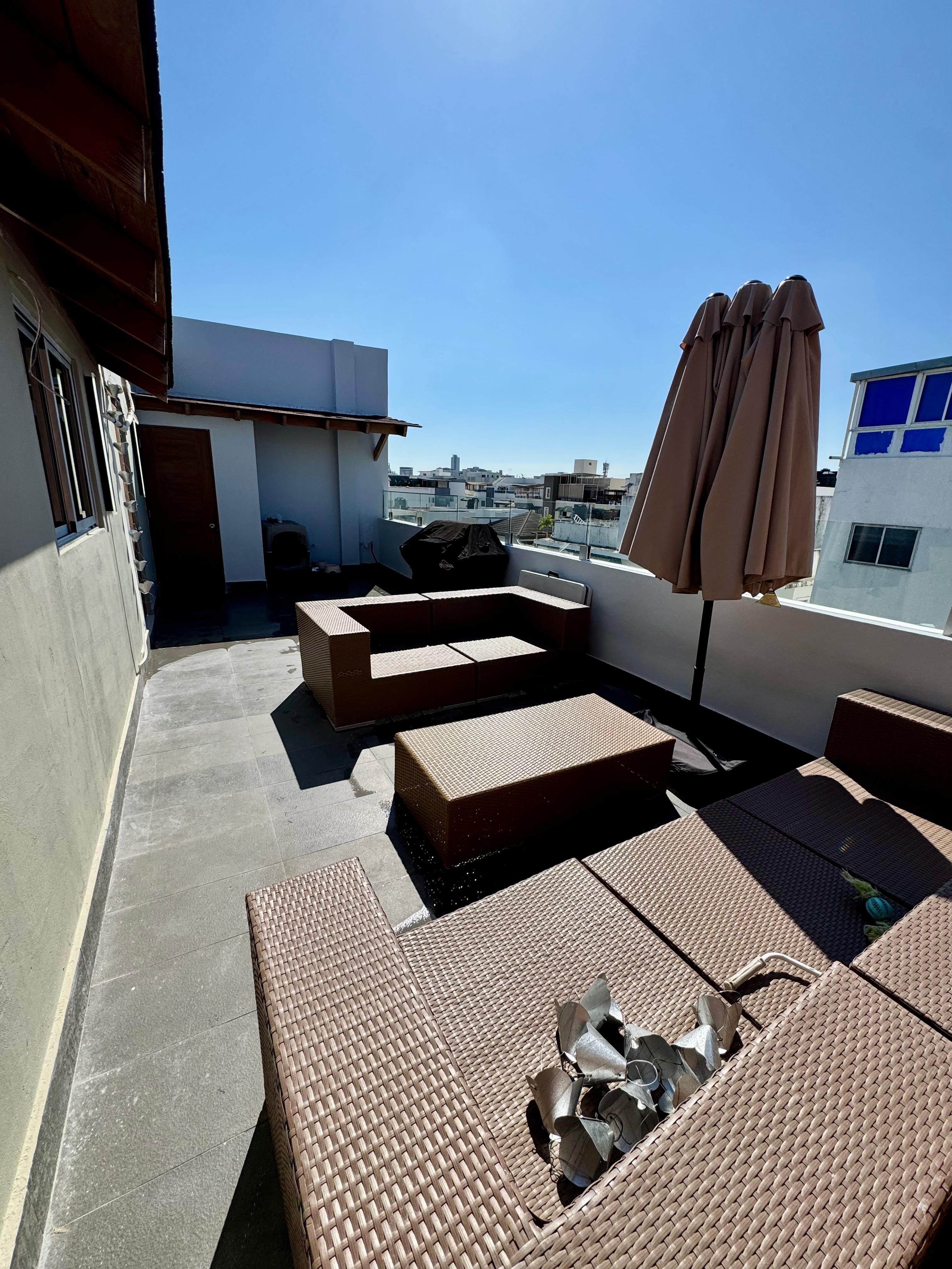 Apto Tipo PH de 180m2 en el sector el millon 3Habs+3.5Baños