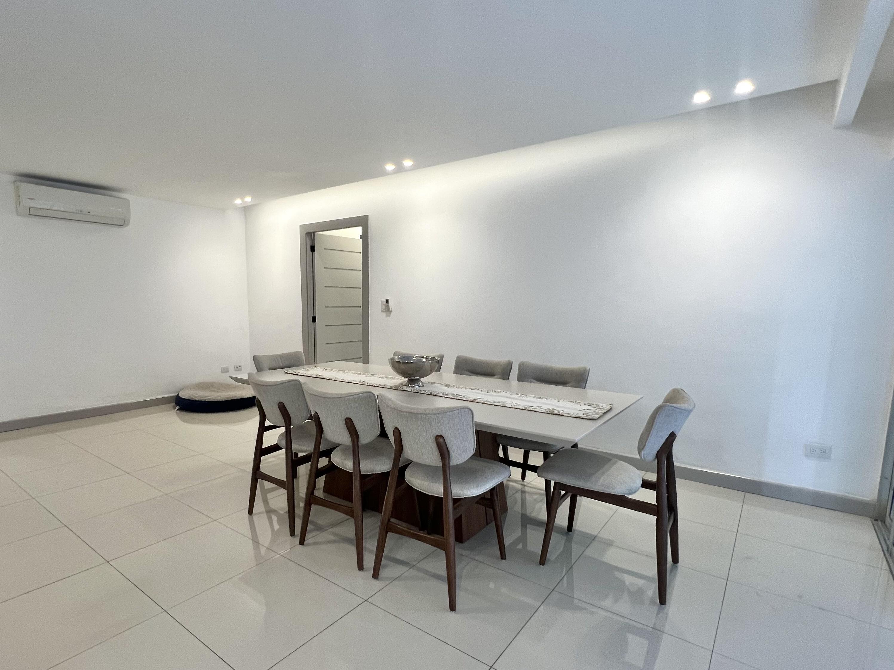 APARTAMENTO DE TRES HABITACIONES + ESTUDIO EN PARAISO