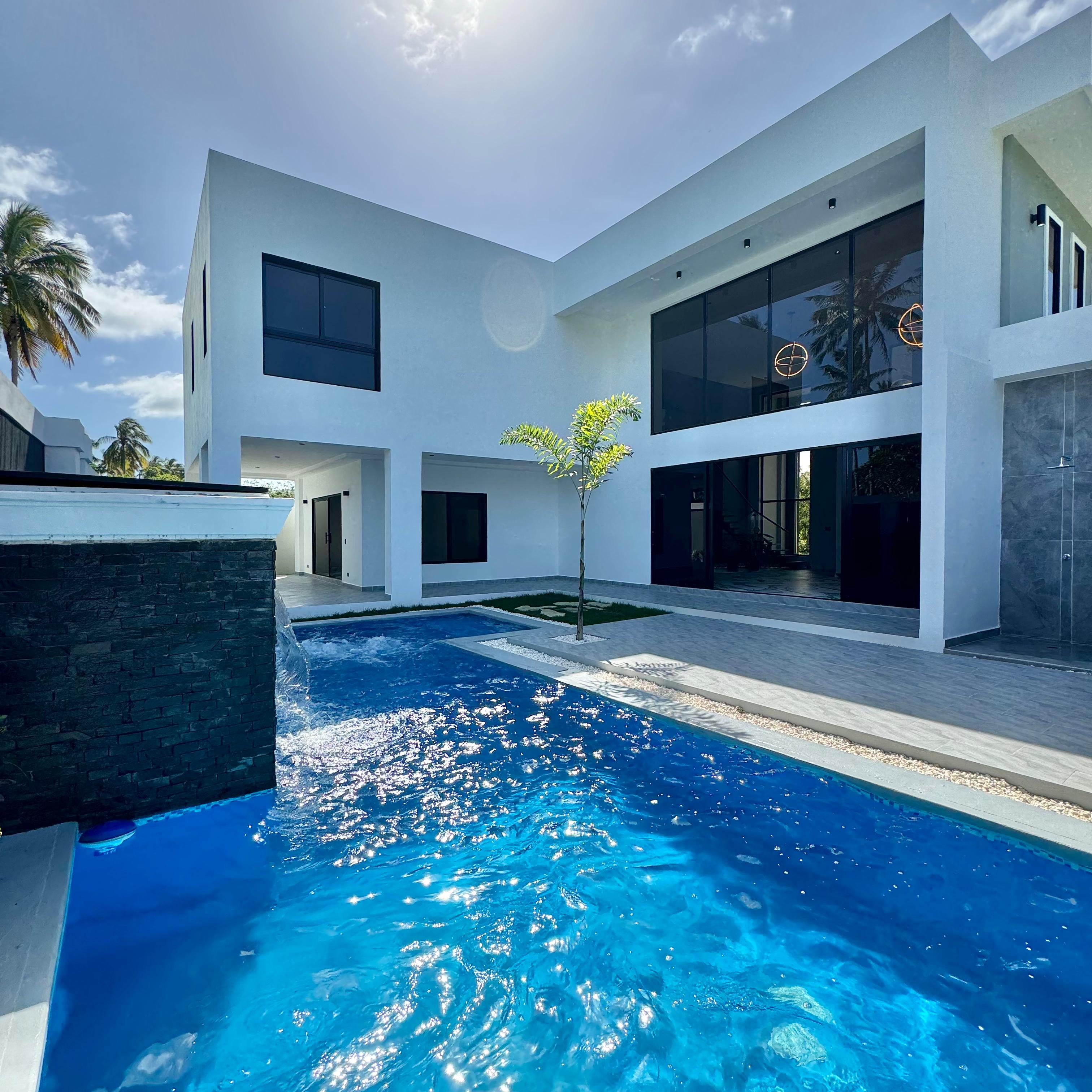 Luxury Villa at Cabrera