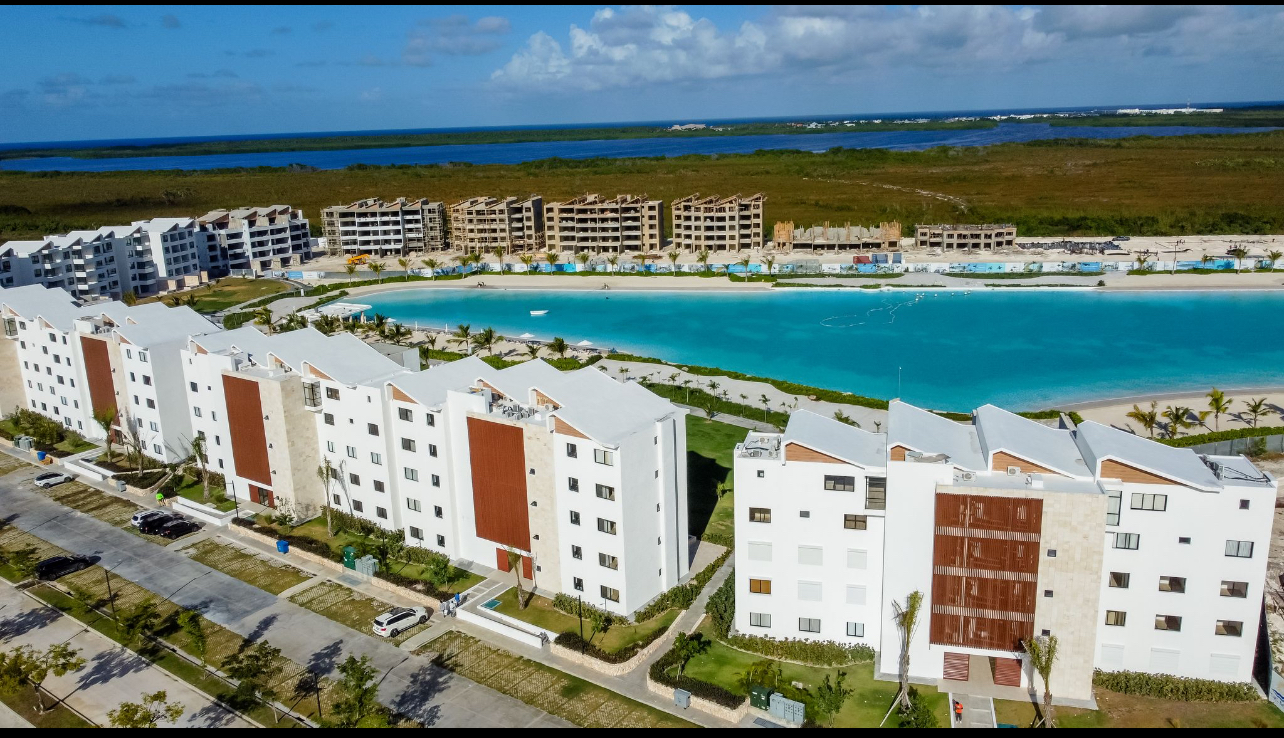 Majestuoso Apartamento Amueblado en The Beach