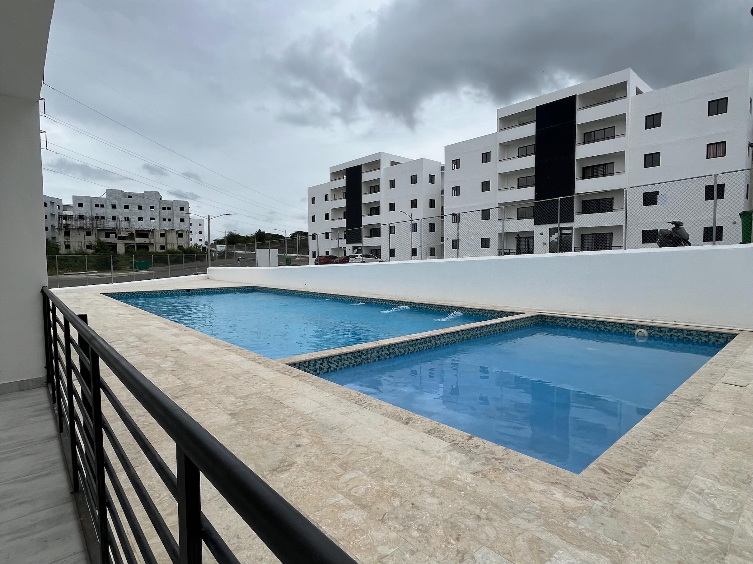 APARTAMENTO EN HISPANOAMERICANA RESIDECIAL PRIVADO