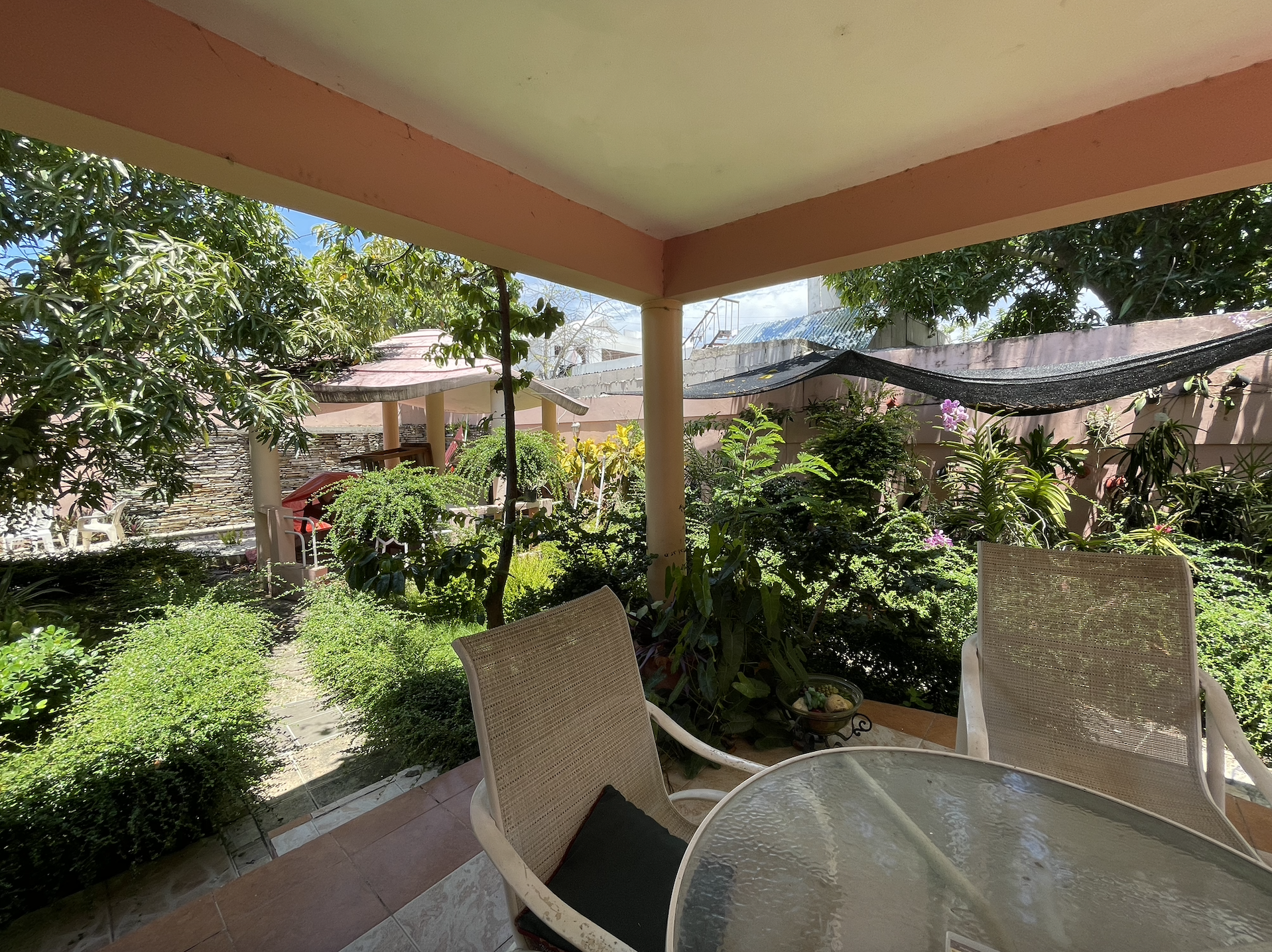 SE VENDE ESPECTACULAR CASA EN EL MILLON