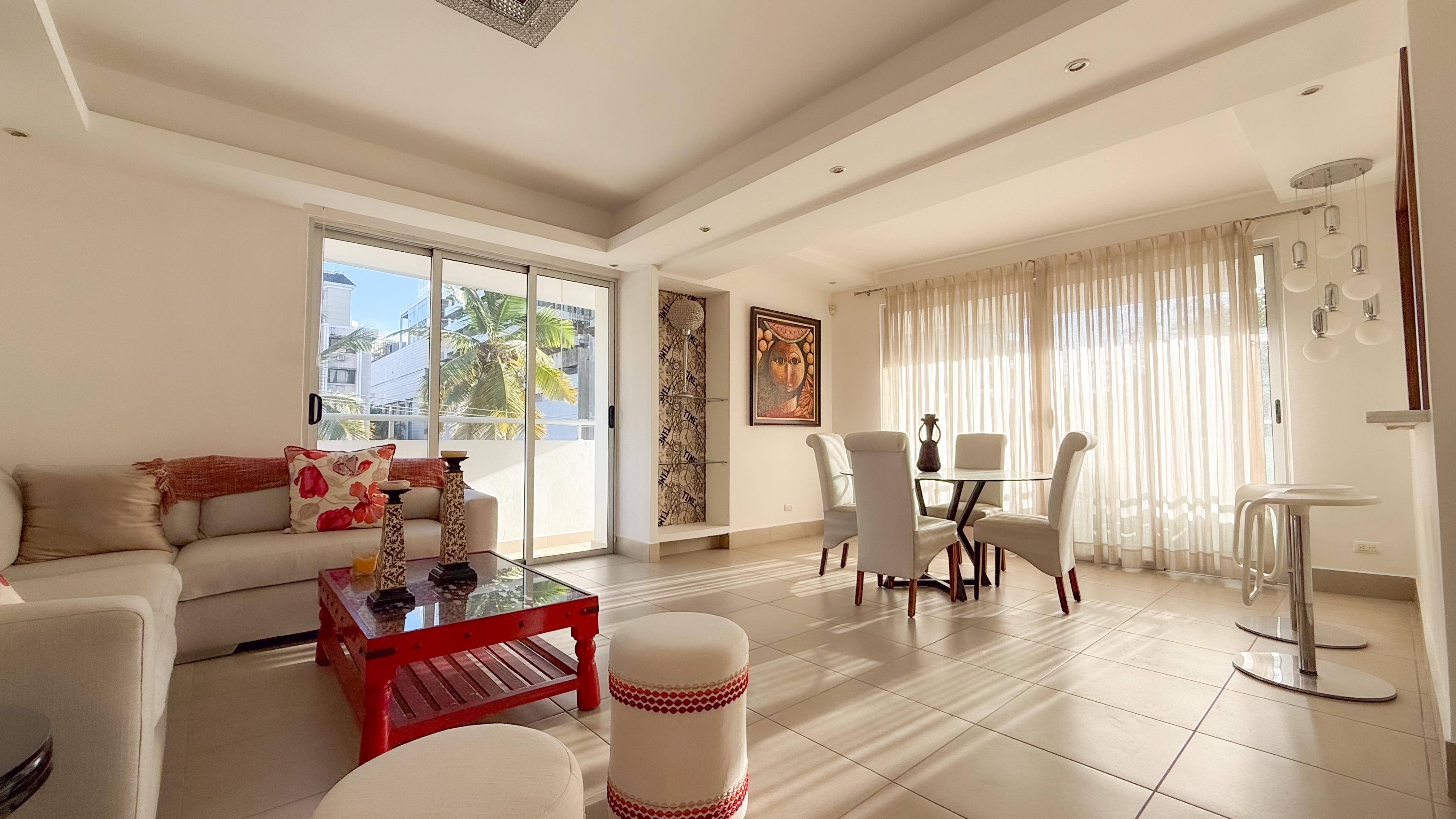 Apartamento en Piantini de 2 habitaciones en RENTA