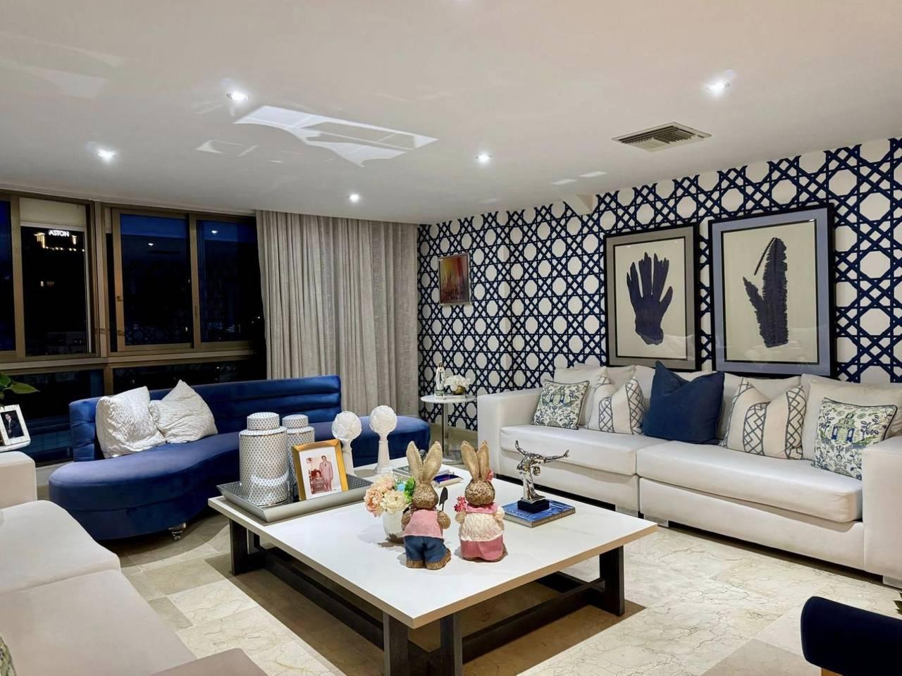 Apartamento de 315 metros y cinco parqueos en Naco