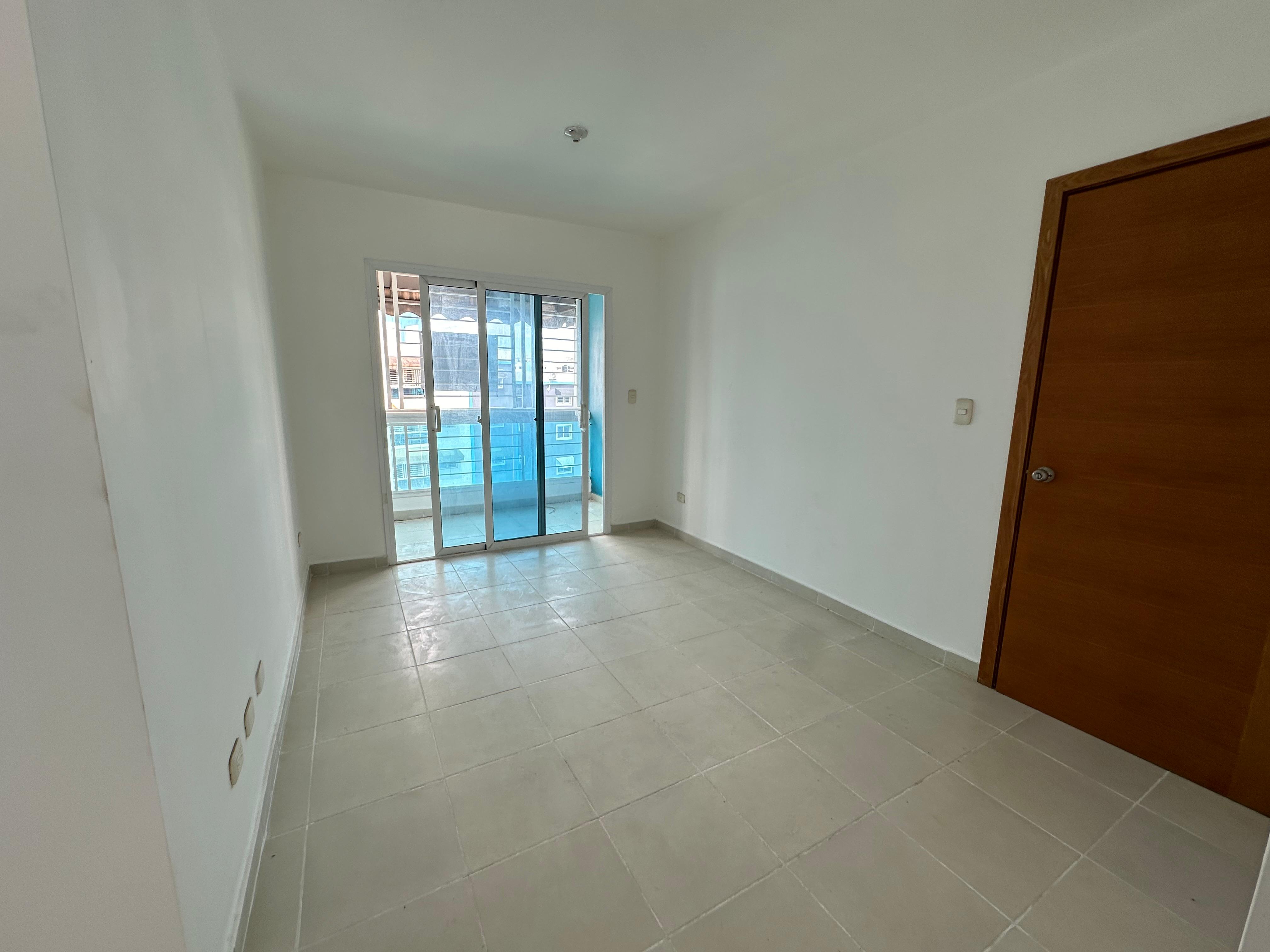 Cómodo Apartamento en Alquiler en la Jacobo Majluta