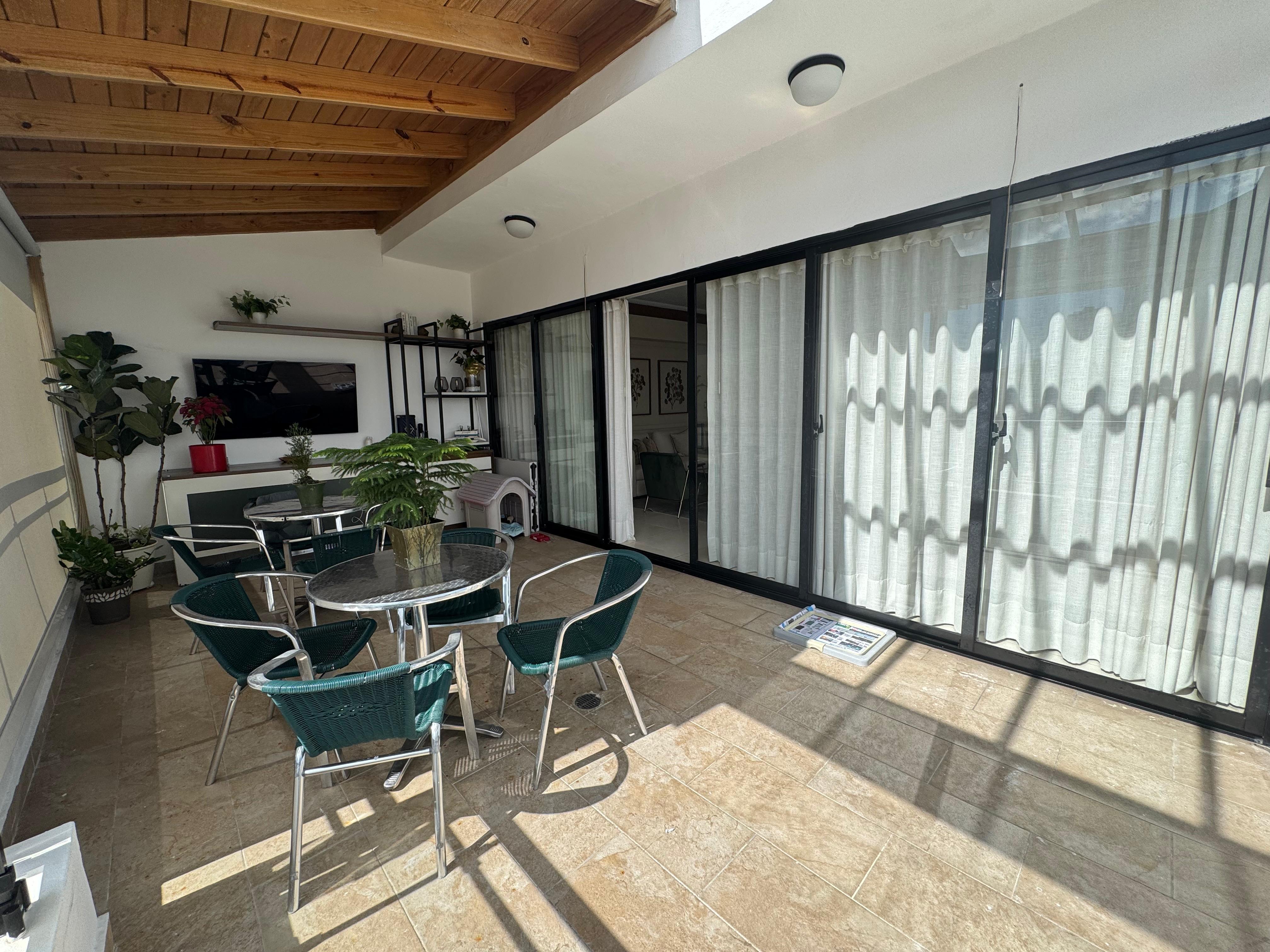 Apartamento Tipo PH 3HABS+3.5Baños+2Parqs+TERRAZA