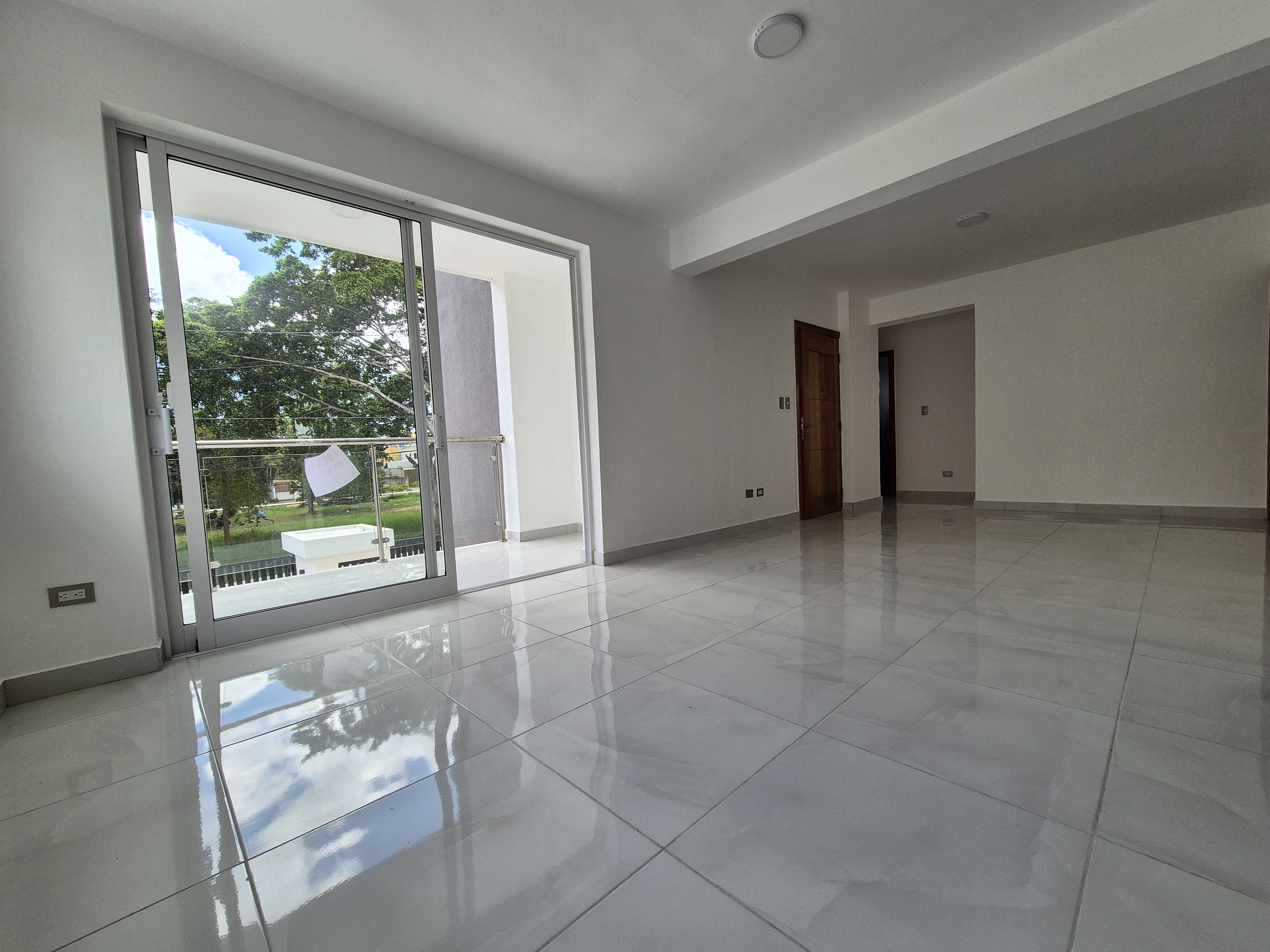 Apartamento en 2do nivel a estrenar en Lucerna