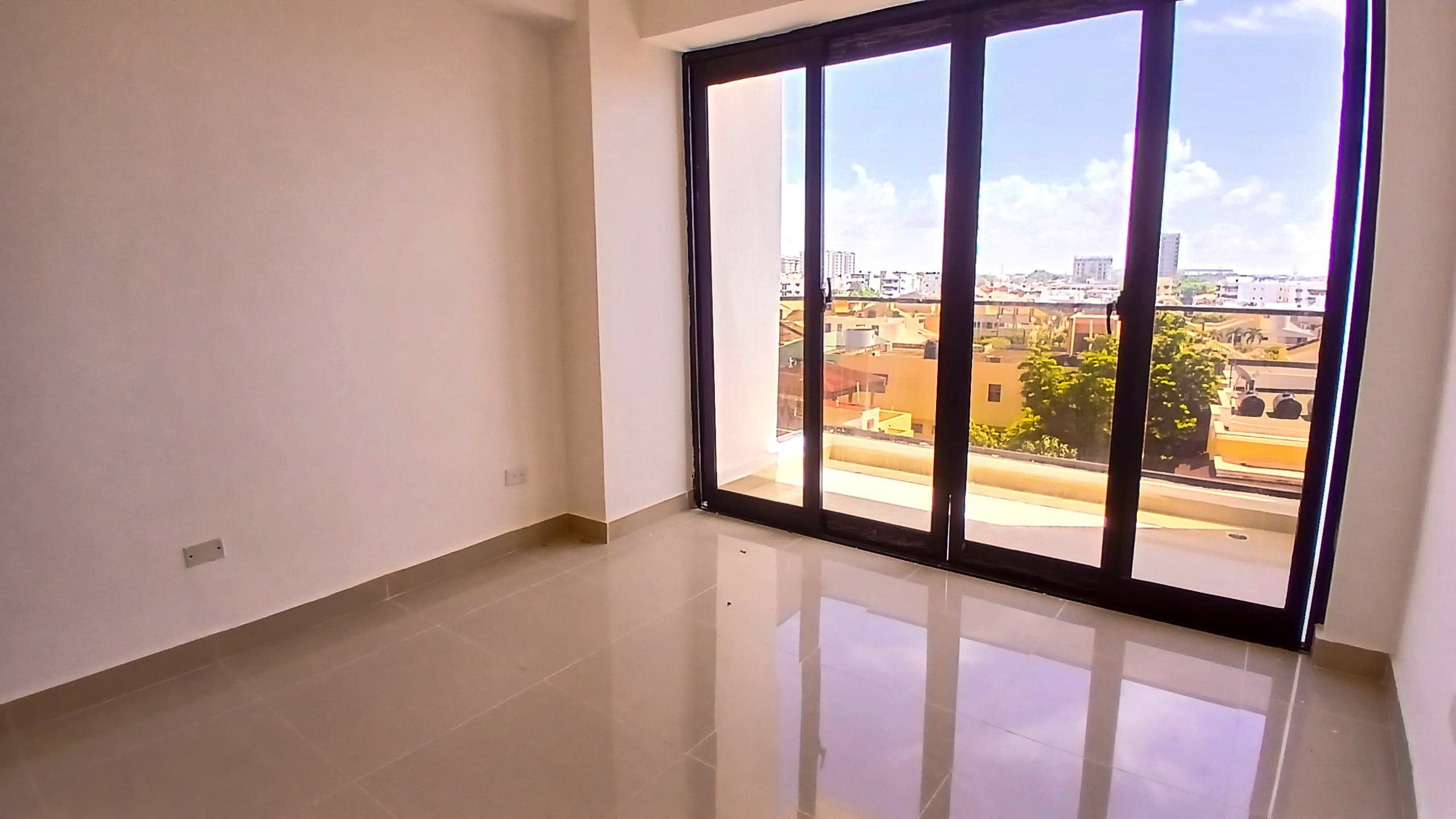 Moderno Apartamento de oportunidad en Autopista de San Isidro