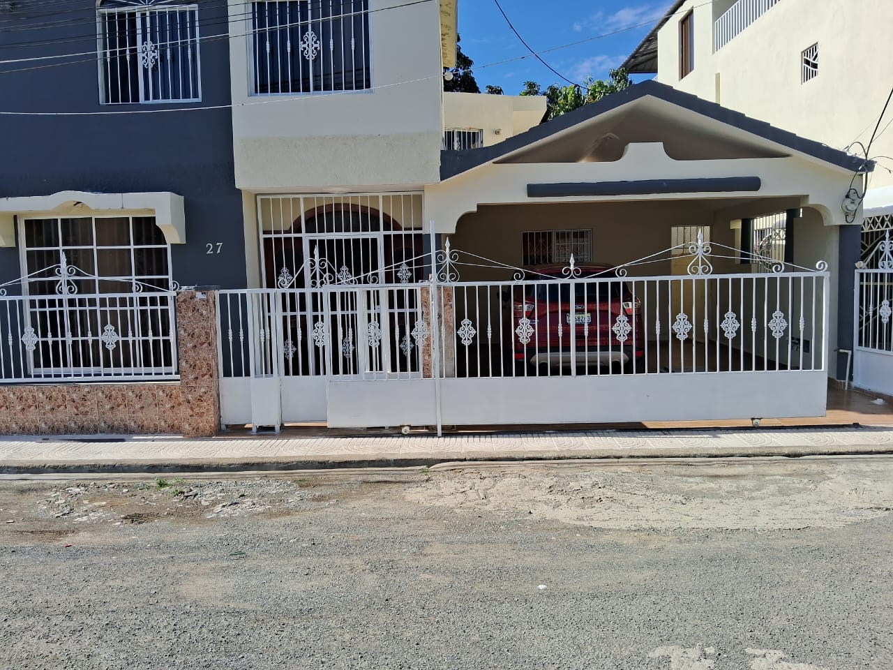 Casa urbanizacion toribio camilo
