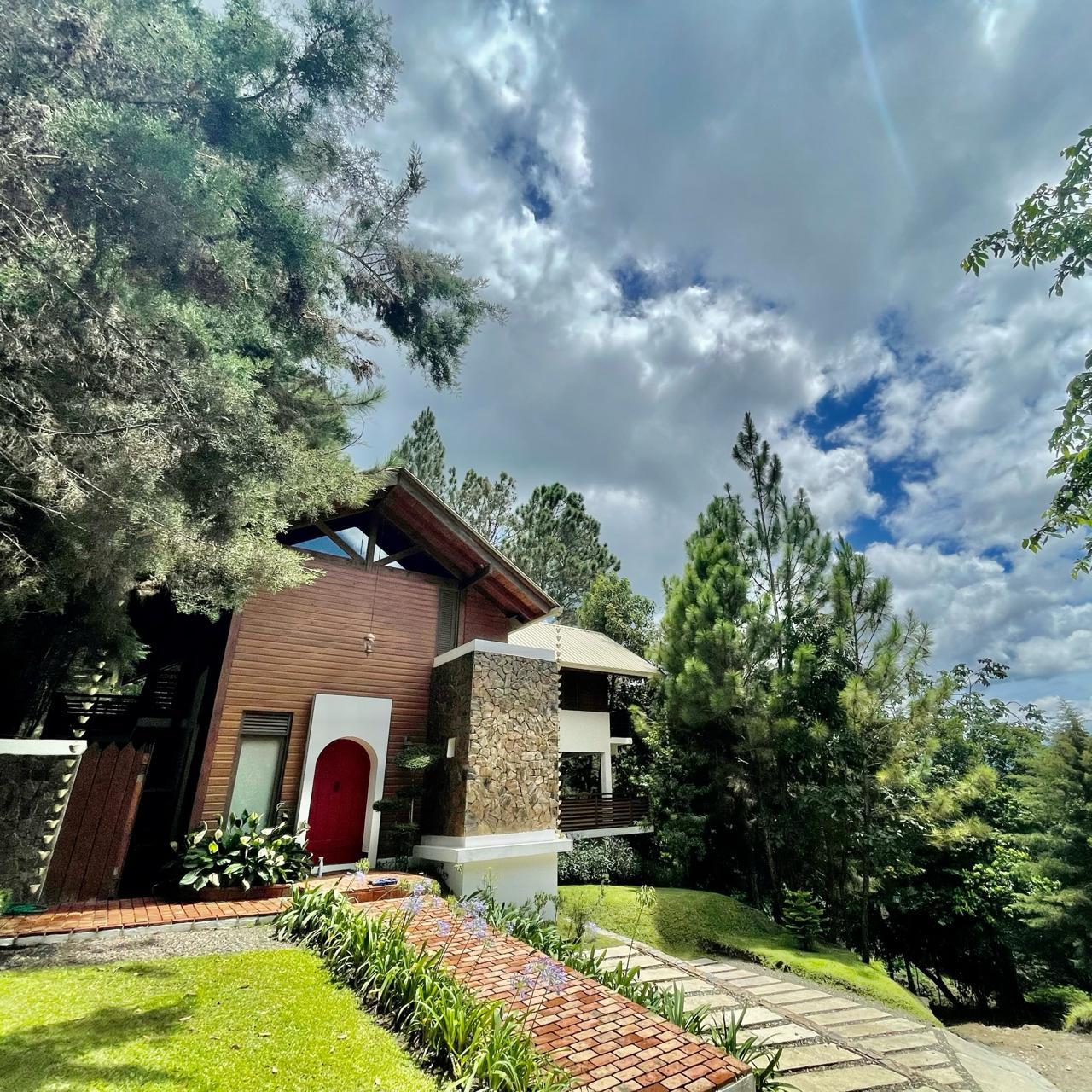 ¡Descubre el paraíso en Jarabacoa, República Dominicana!