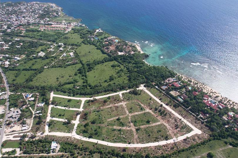 Solares con acceso a la Playa