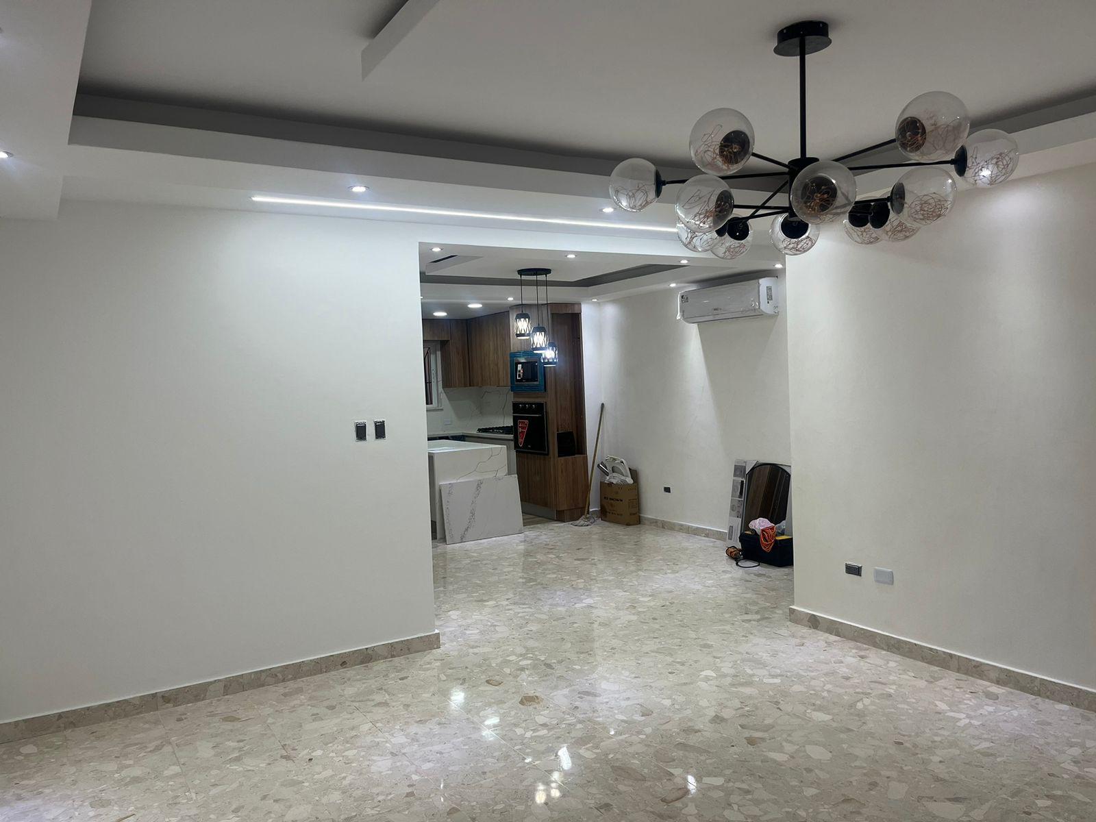 Alquilo apartamento en Arroyo Hondo Viejo
