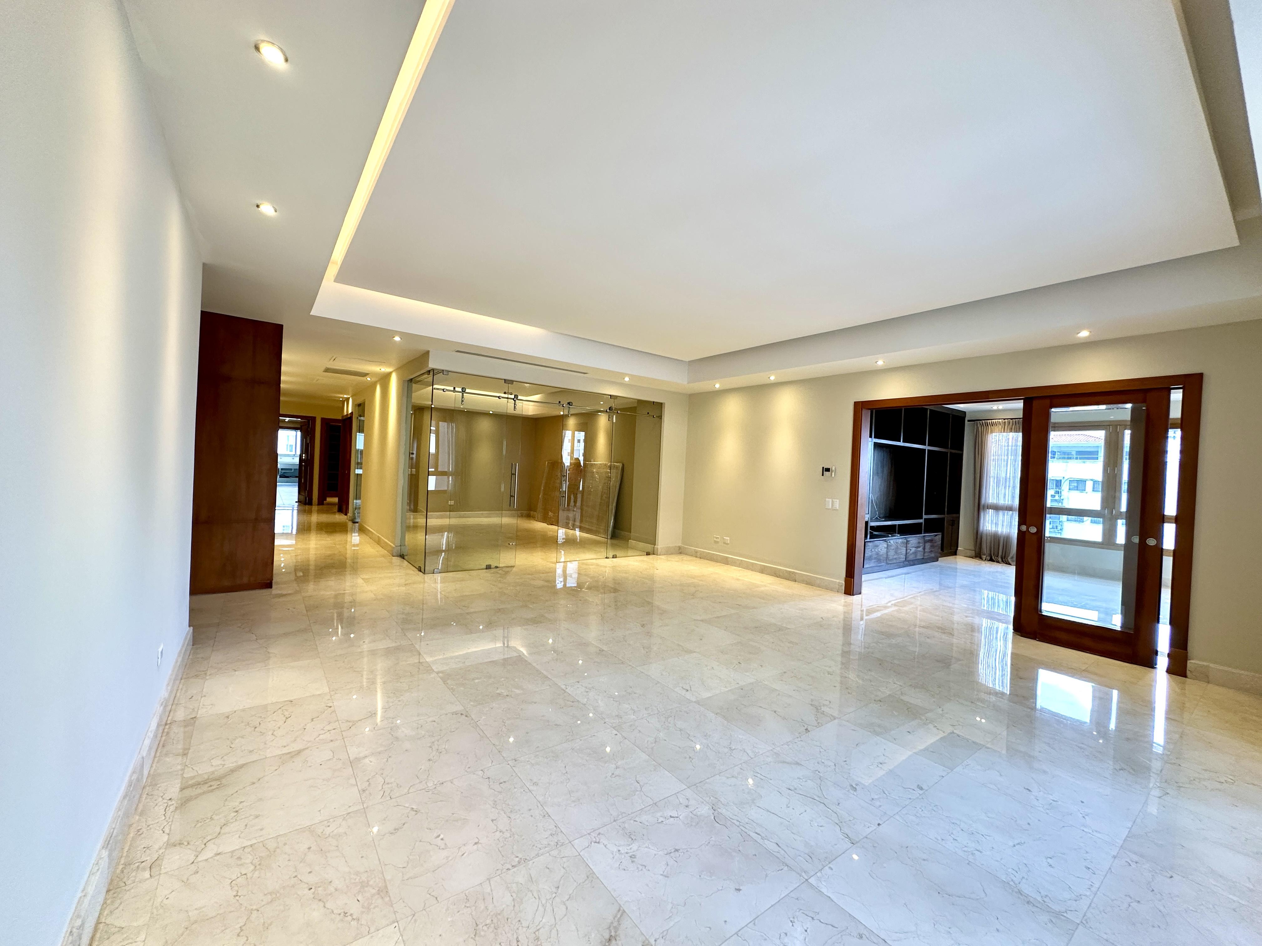 PIANTINI VENTA Apartamento de lujo con 407m² con 4 parqueos y amenidades premium