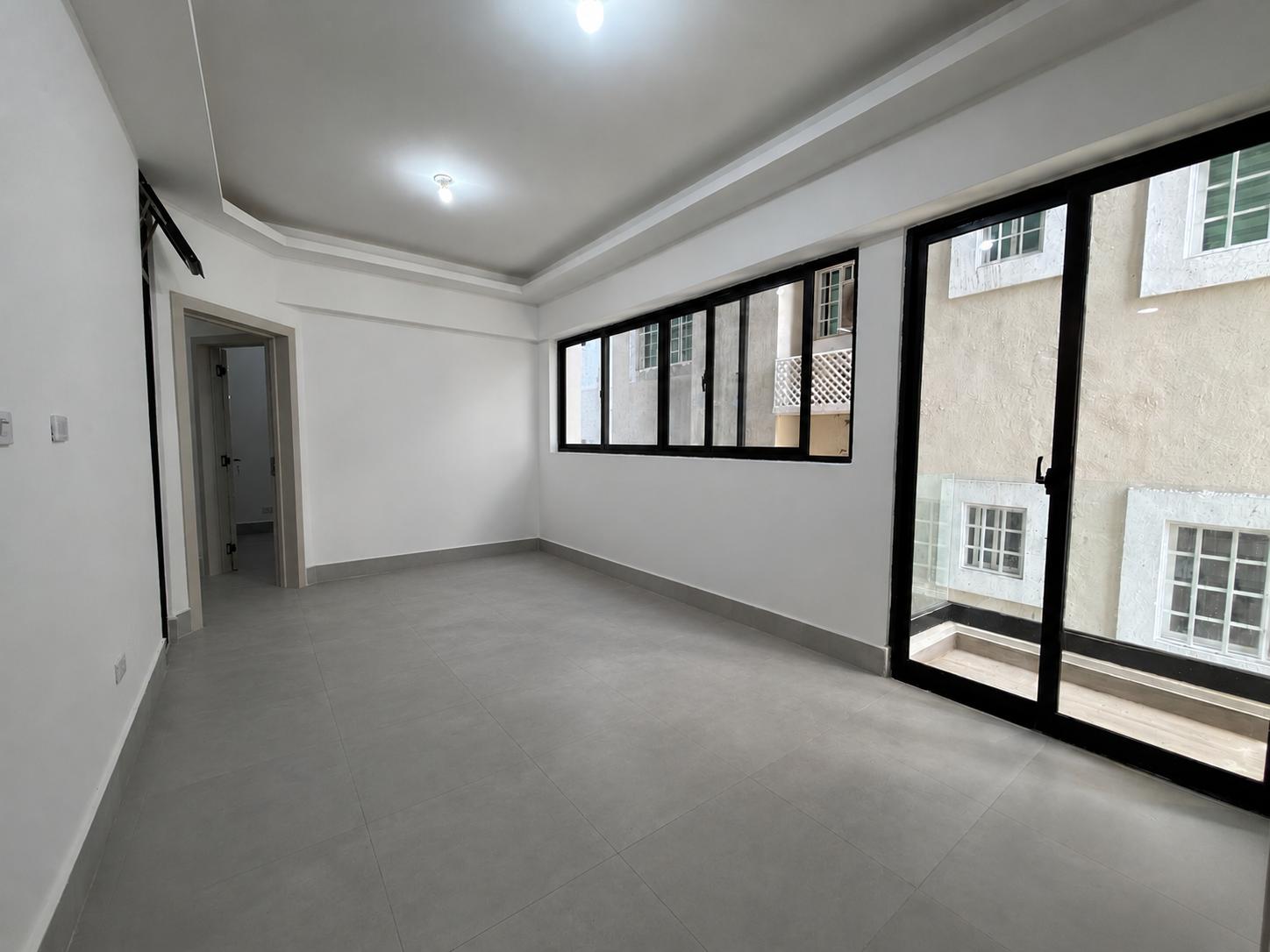 Apartamentos de 3 Habitaciones en Evaristo Morales