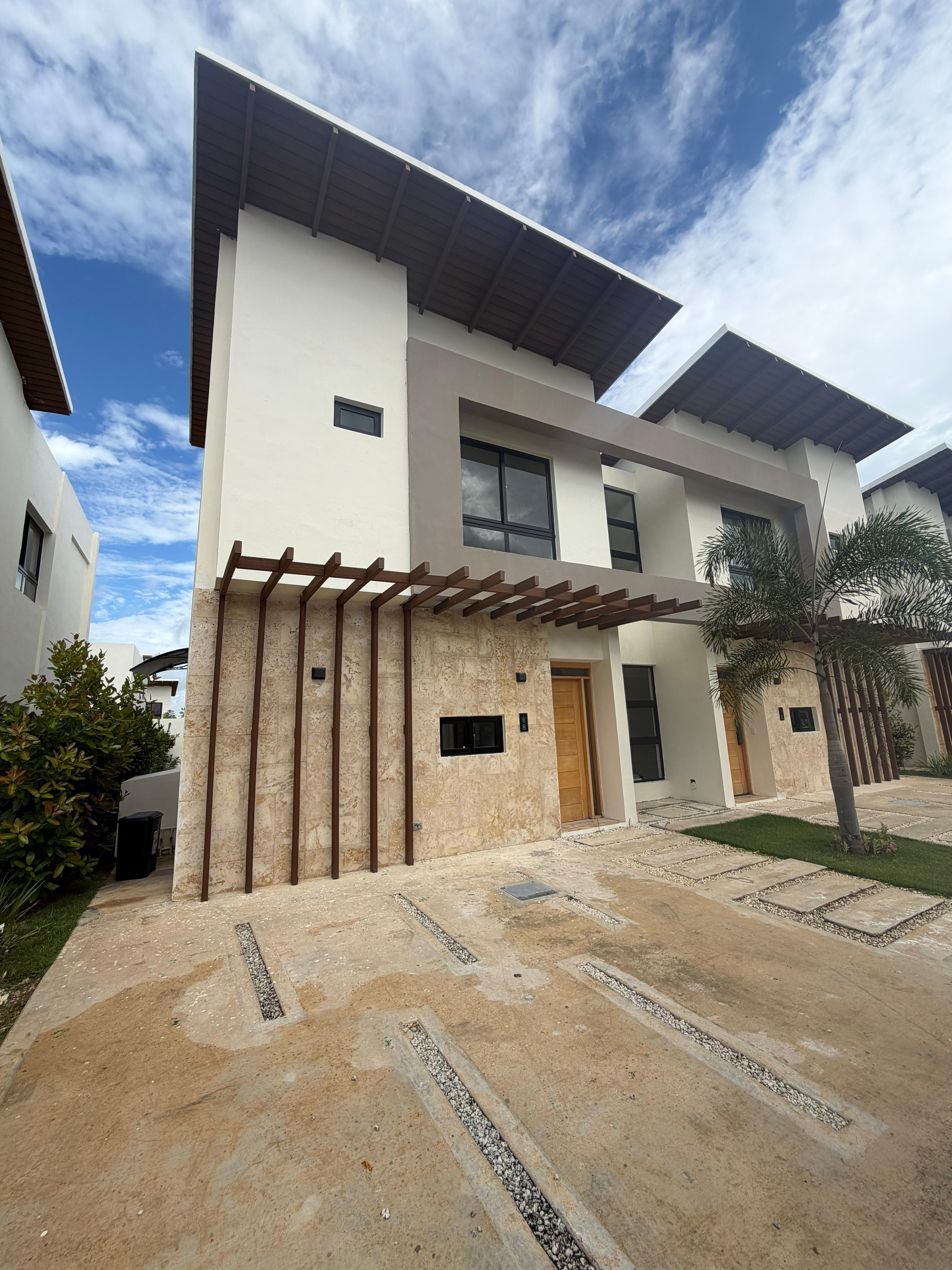 VILLA A 5 MINUTOS DEL AEROPUERTO
