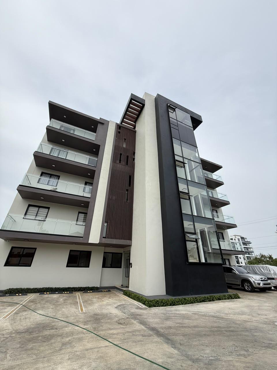 🏡 Impresionante Apartamento en Villa María: 3 Habitaciones, 2.5 Baños y Patio Privado por Solo US$258,000 🌟