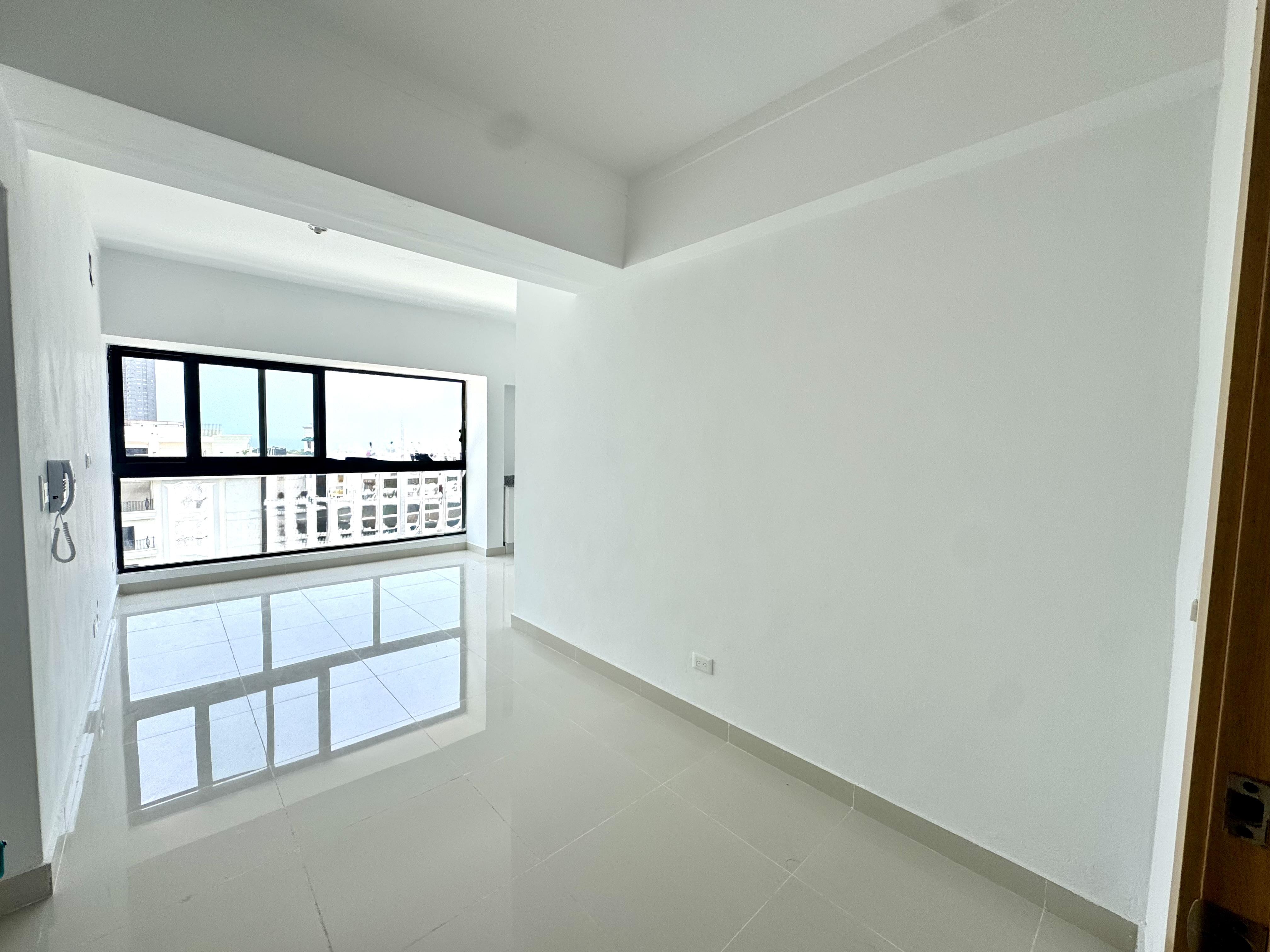En venta apartamento de 1 habitación enUrbanización Real. oportunidad de inversión . 1 hab. + 1.5 baños + sala-comedor + 1 parqueo + gimnasio + terraza amueblada