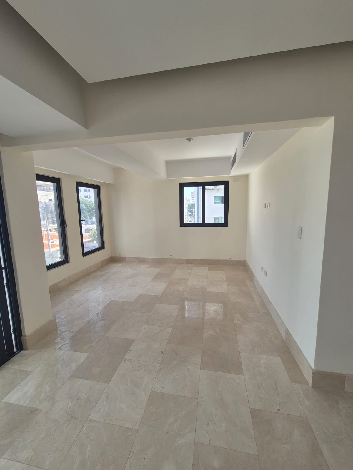 Apartamentos venta en Naco 3 parqueos, Santo Domingo RD_en venta_exclusivo