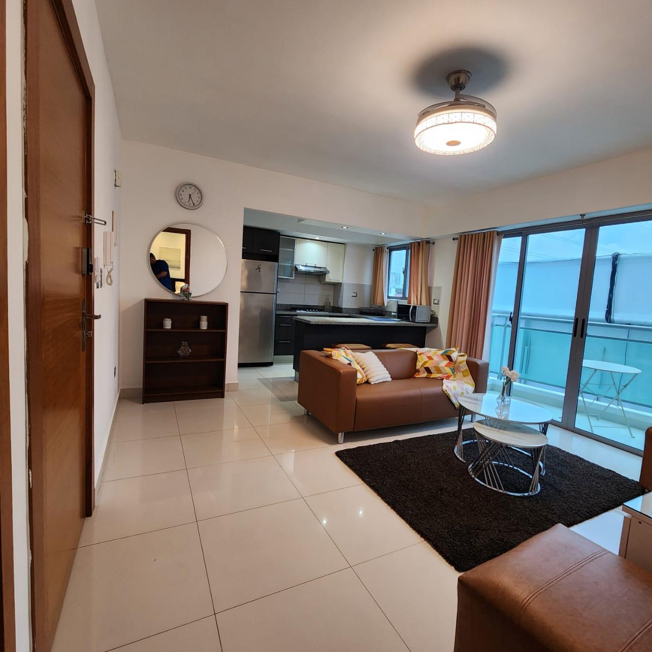 Se alquila moderno apartamento en Gascue