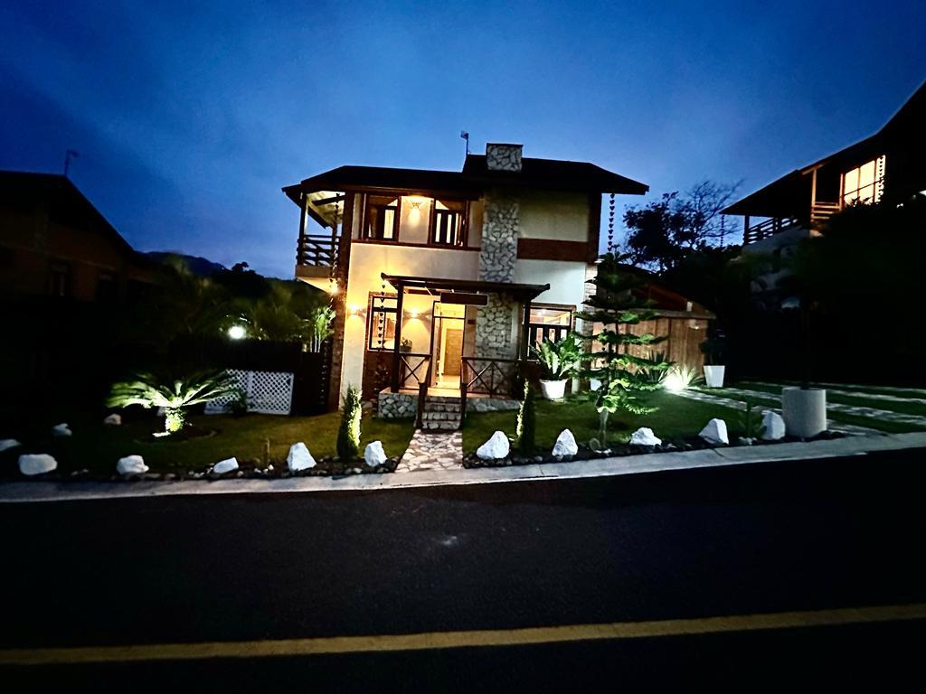 Se vende hermosa villa en Jarabacoa