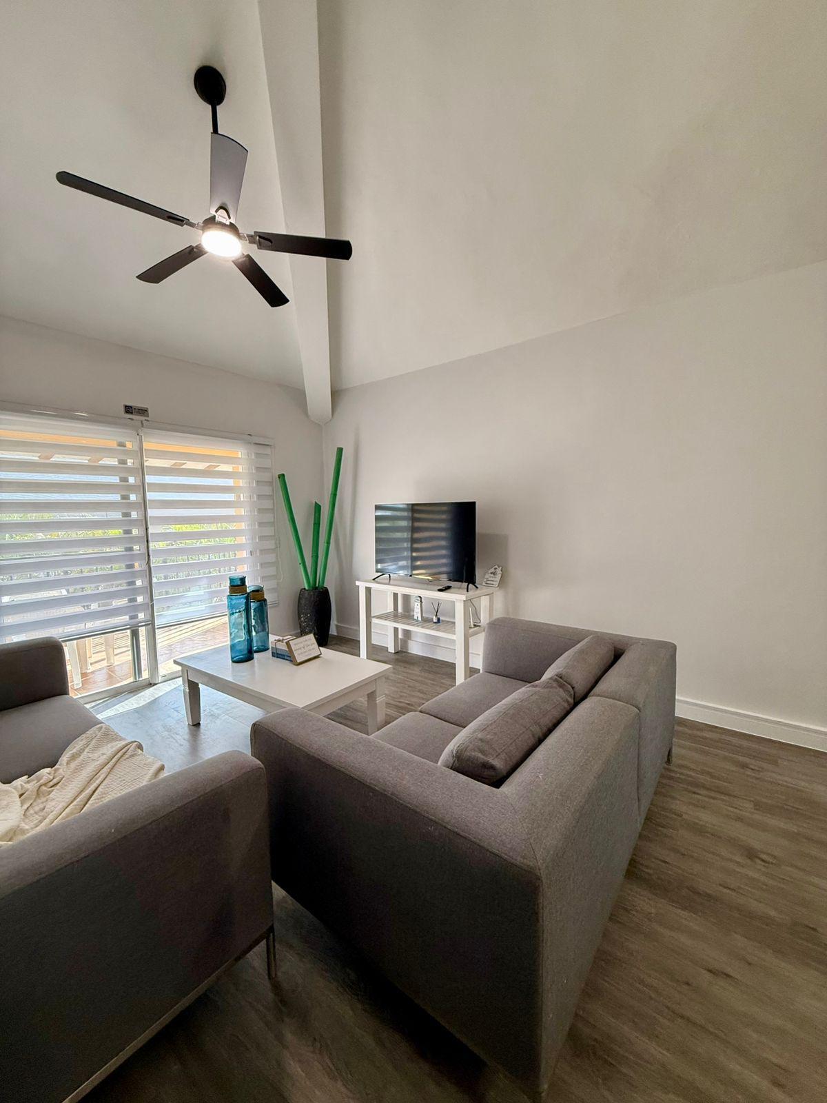Rento apartamento en Cocotal Golf & Country Club