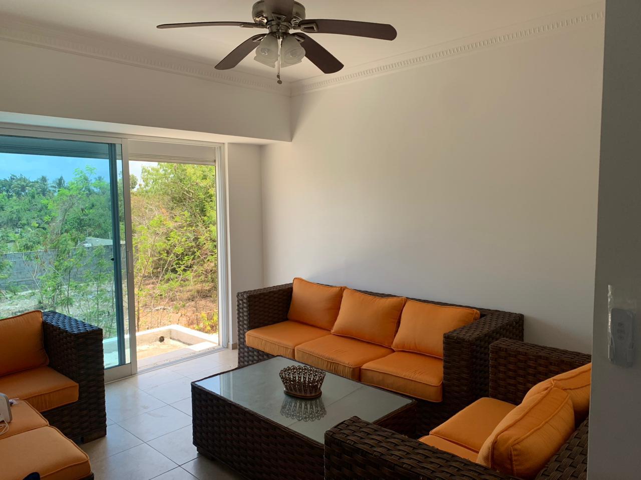 Hermoso apartamento amueblado en alquiler en Juan Dolió