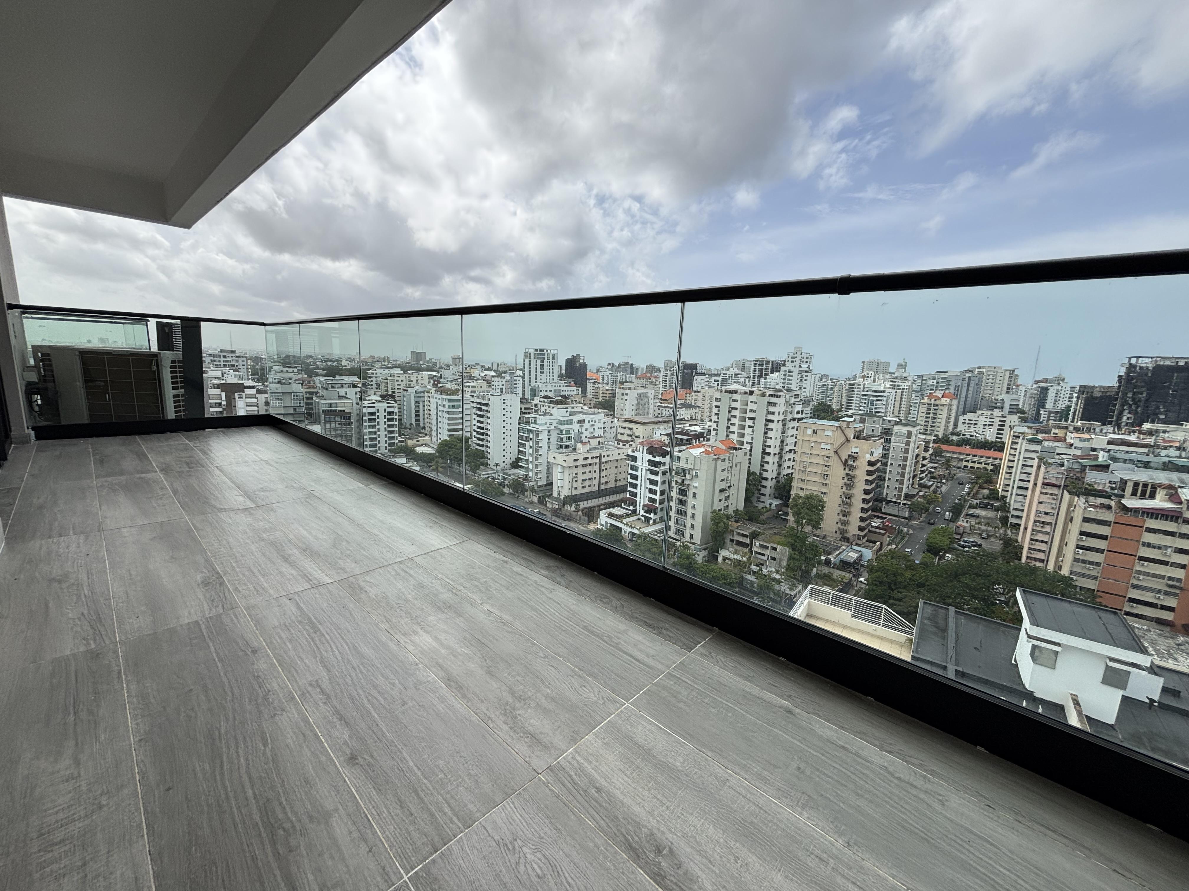 Apartamento tipo Loft en Naco con Vistas Panorámicas y Estilo Moderno