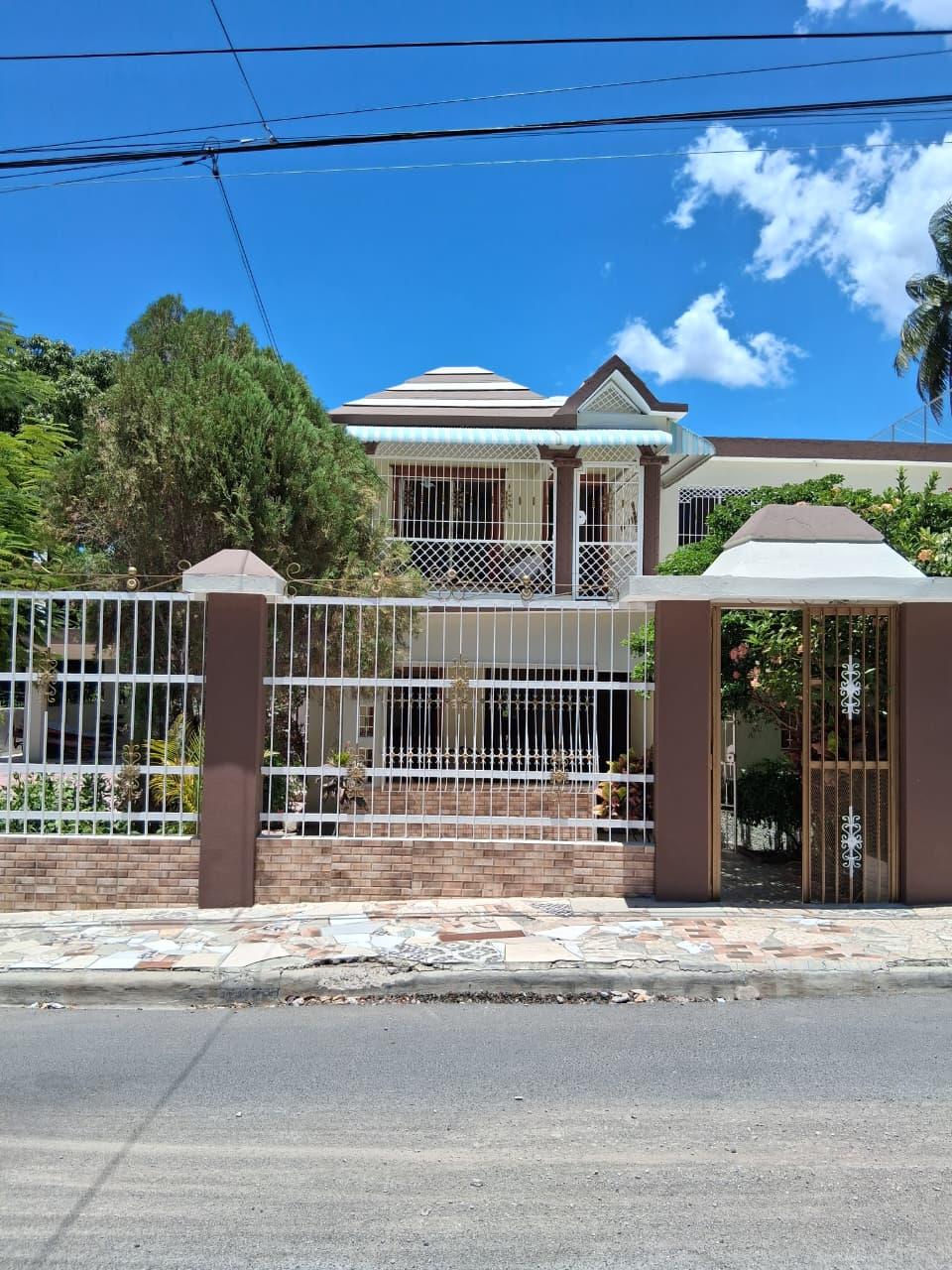 Casa en Venta en Azua