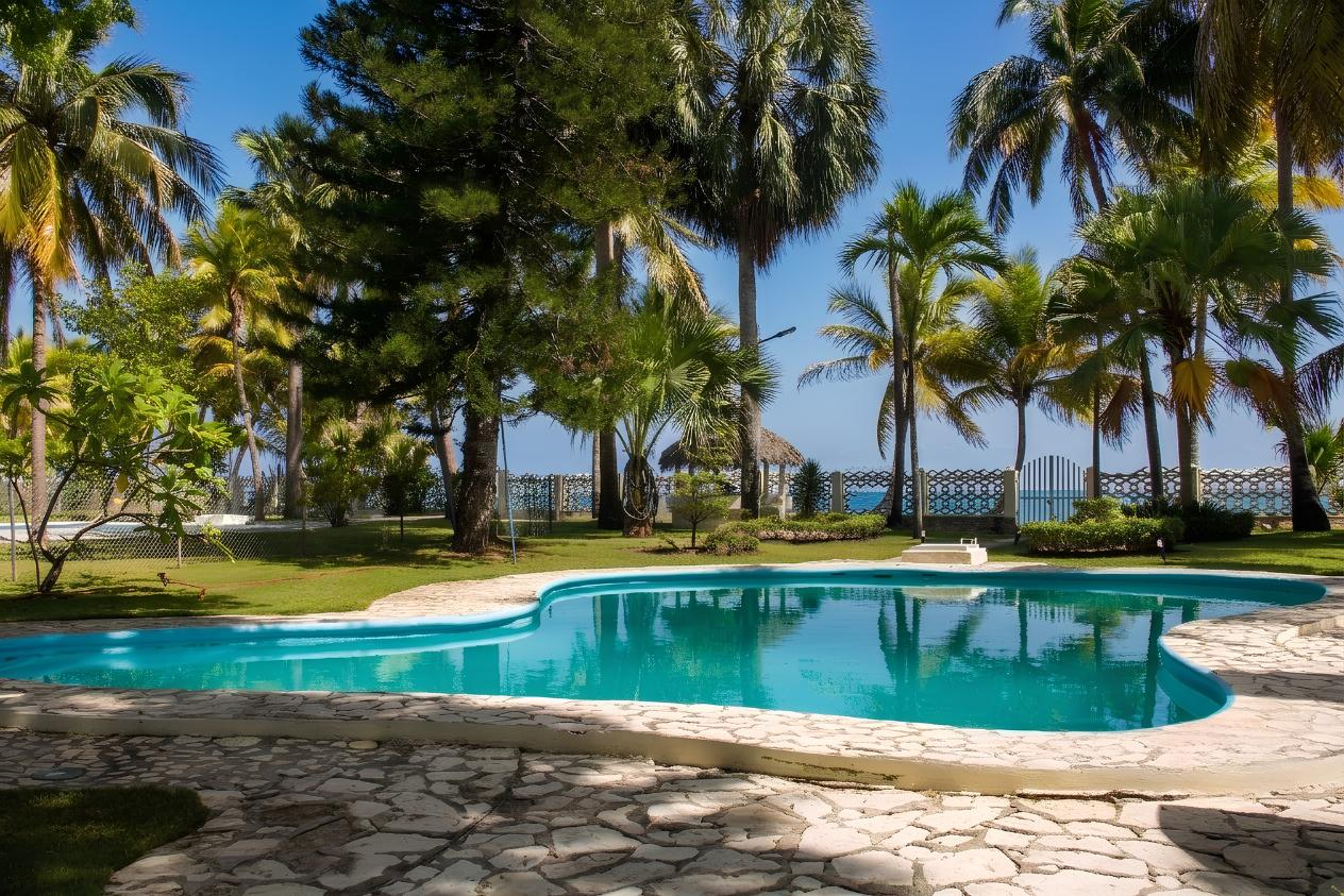 Villa en primera línea de playa
