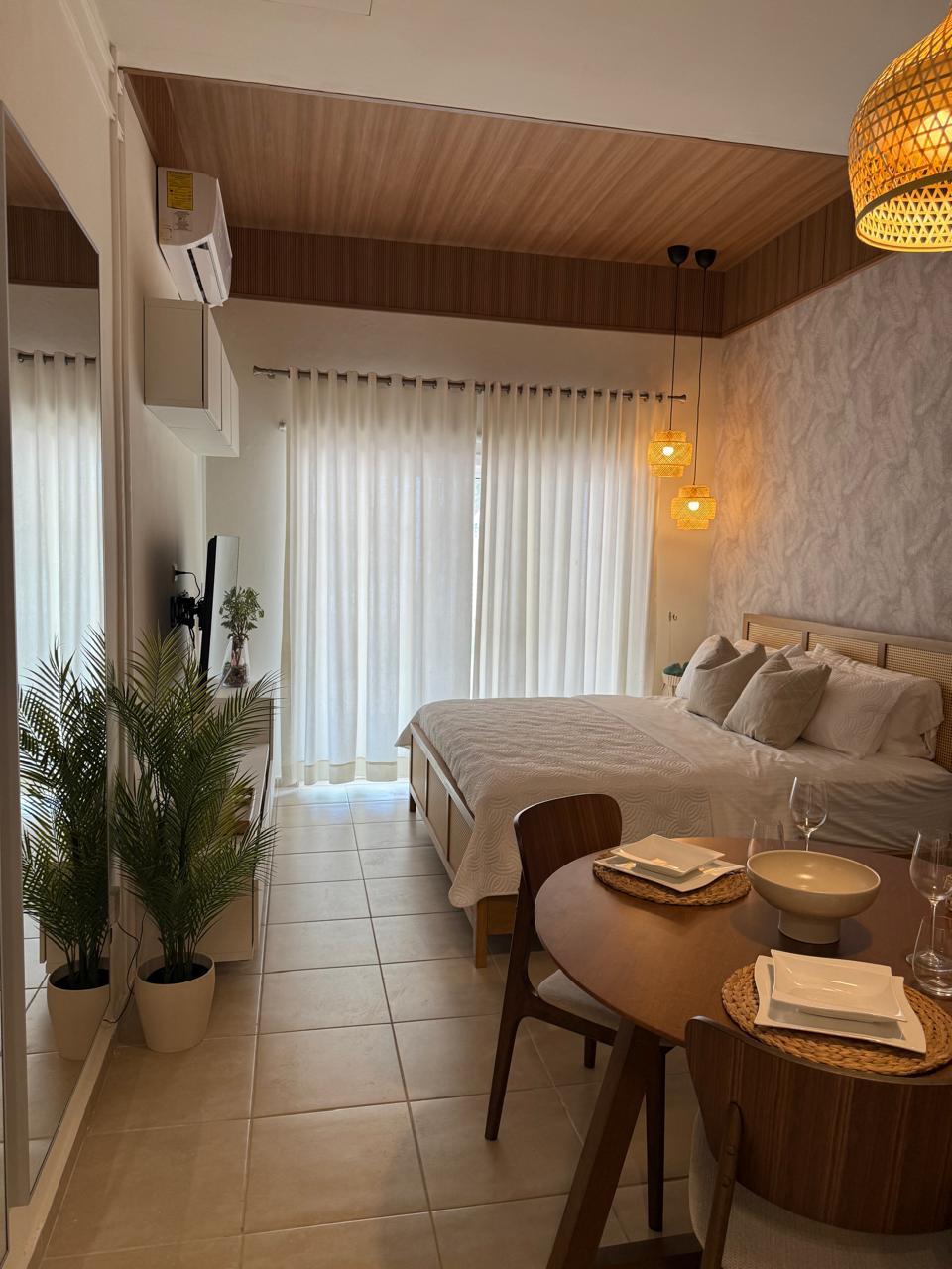 Estudio en Cadaques remodelado a pasos de la playa