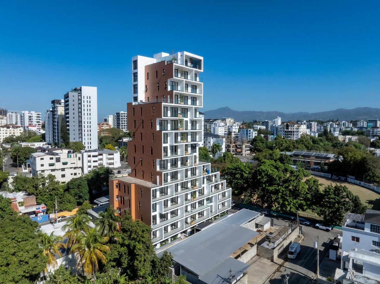 APARTAMENTO DE DOS HABITACIONES EN TORRE EN LA ESMERALDA