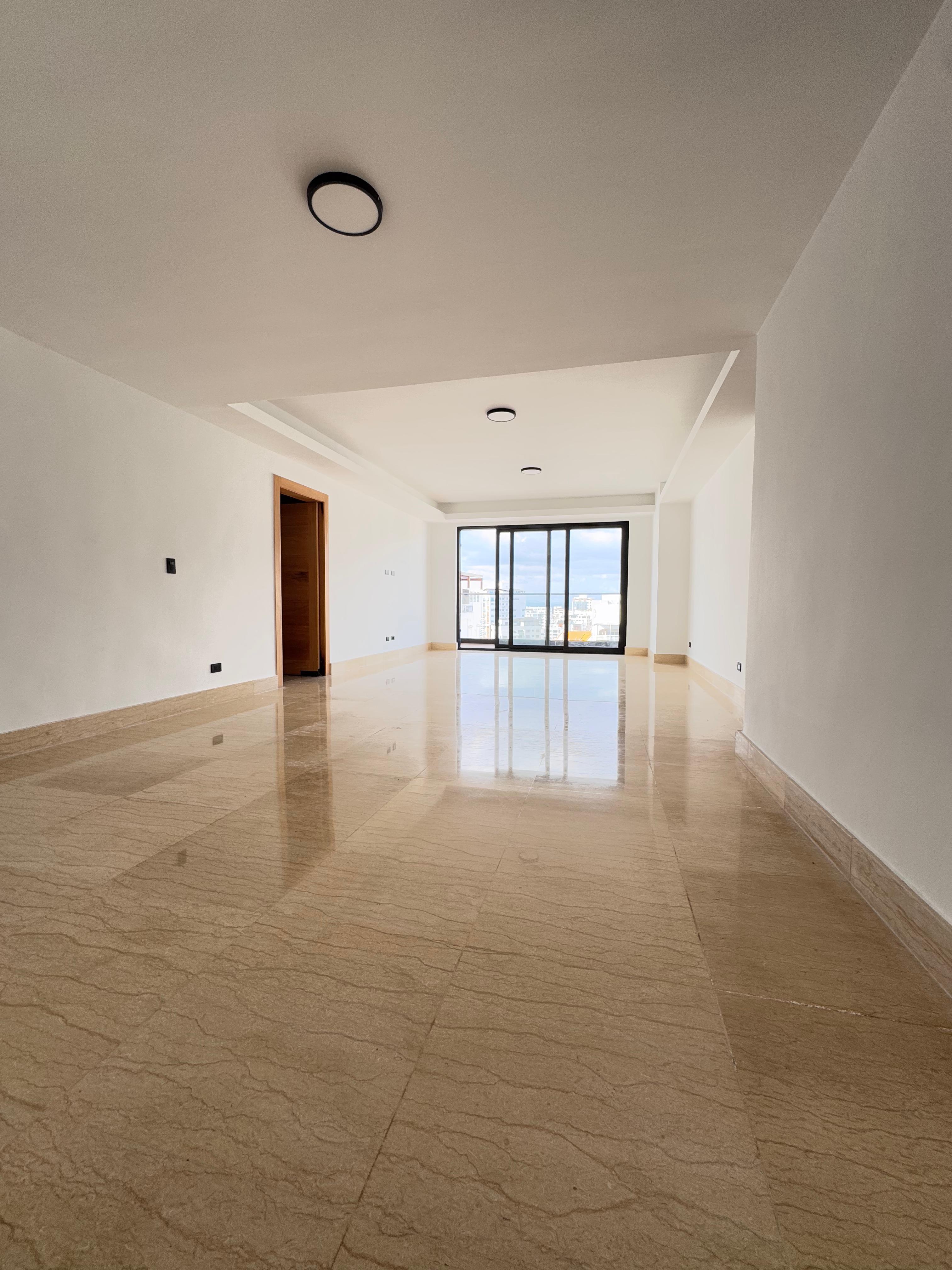 Apartamento de 170 m² y 3 Habitaciones en Alquiler en Naco - US$ 2,500