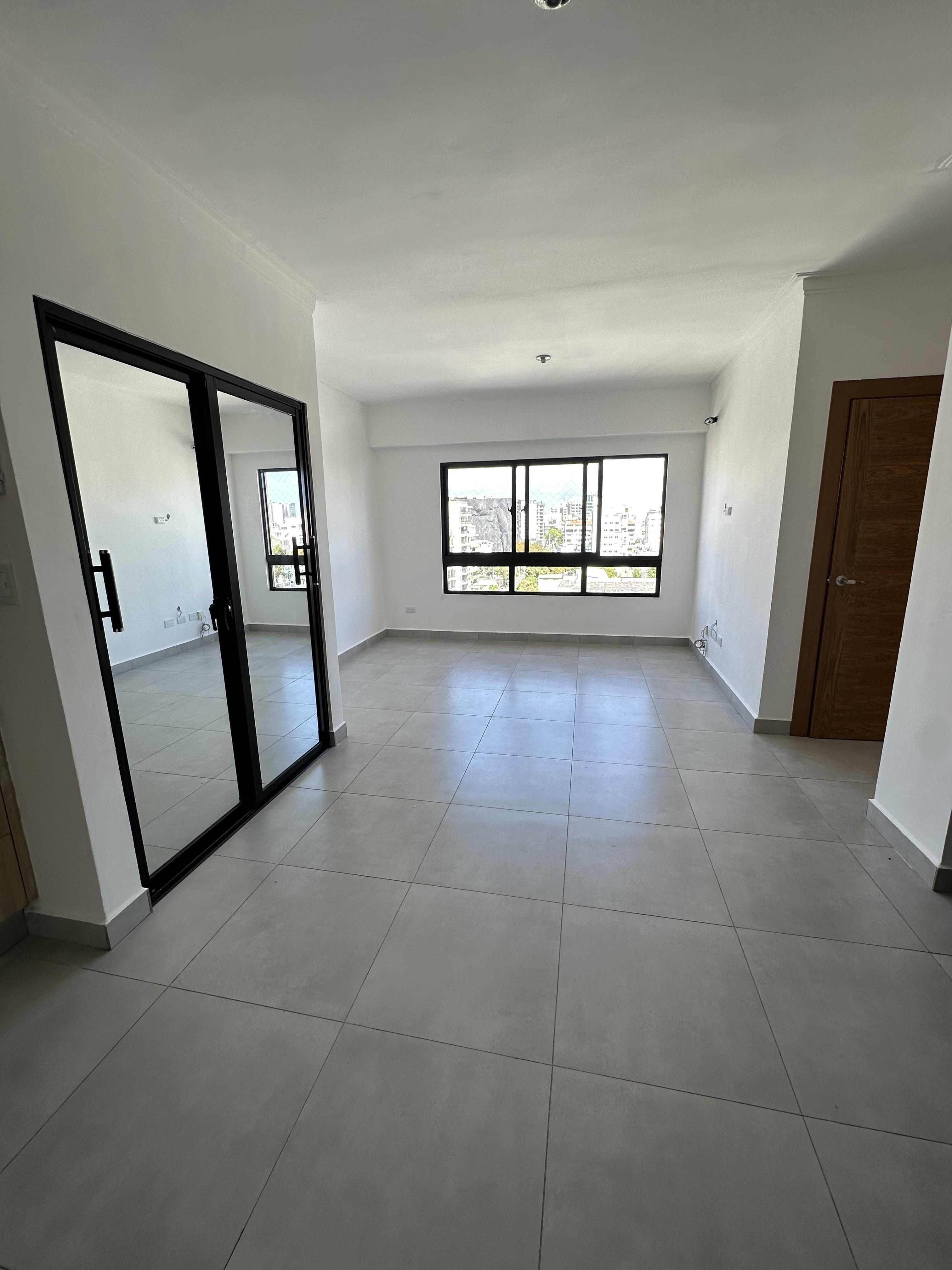 1 Habitación + Estudio en Evaristo Morales