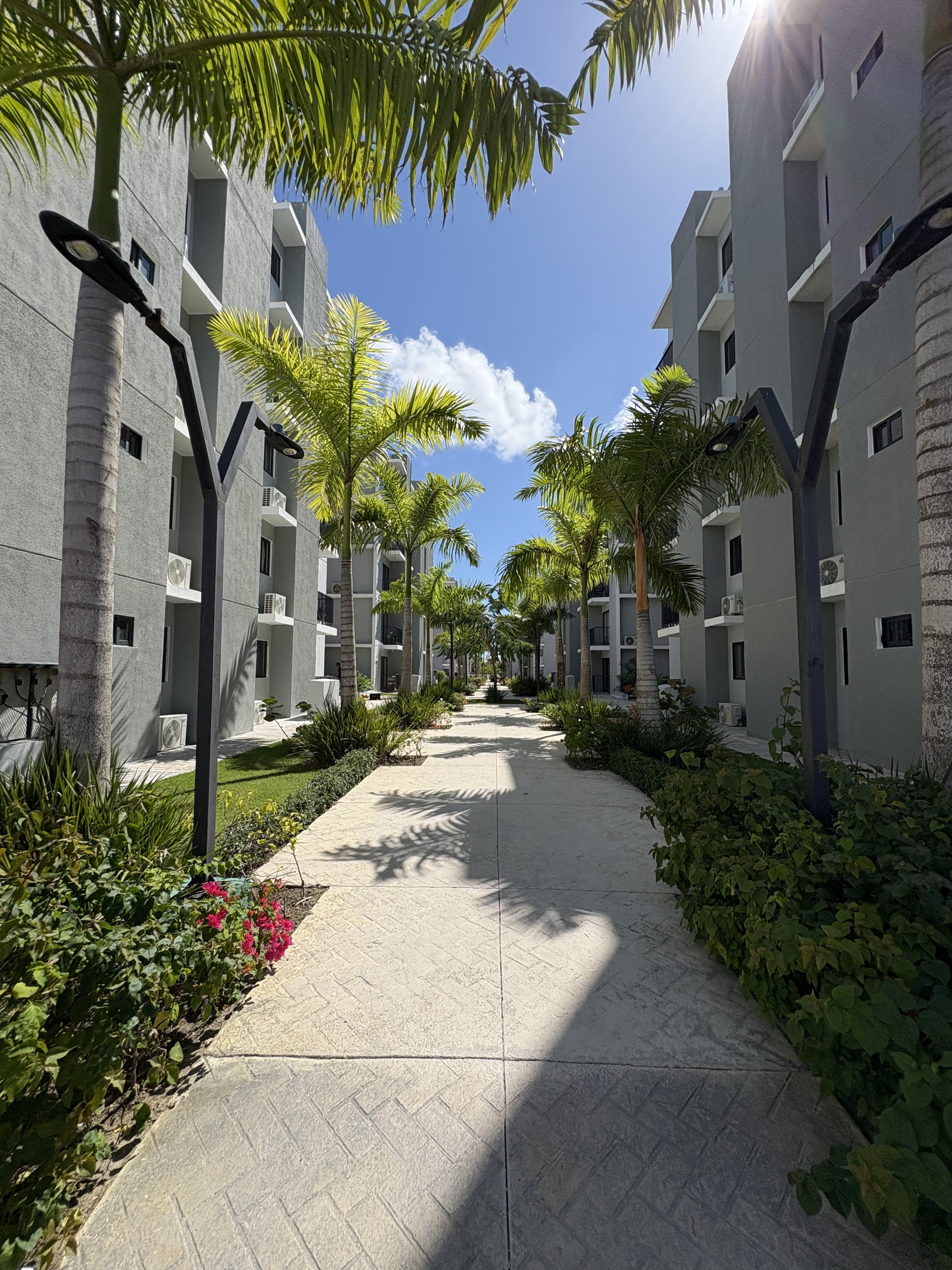 Apartamento de 2 habitaciones con linea blanca en venta en Punta Cana 🏝️ ¡Ideal para vivir o invertir en una de las zonas más demandadas de Punta Cana!