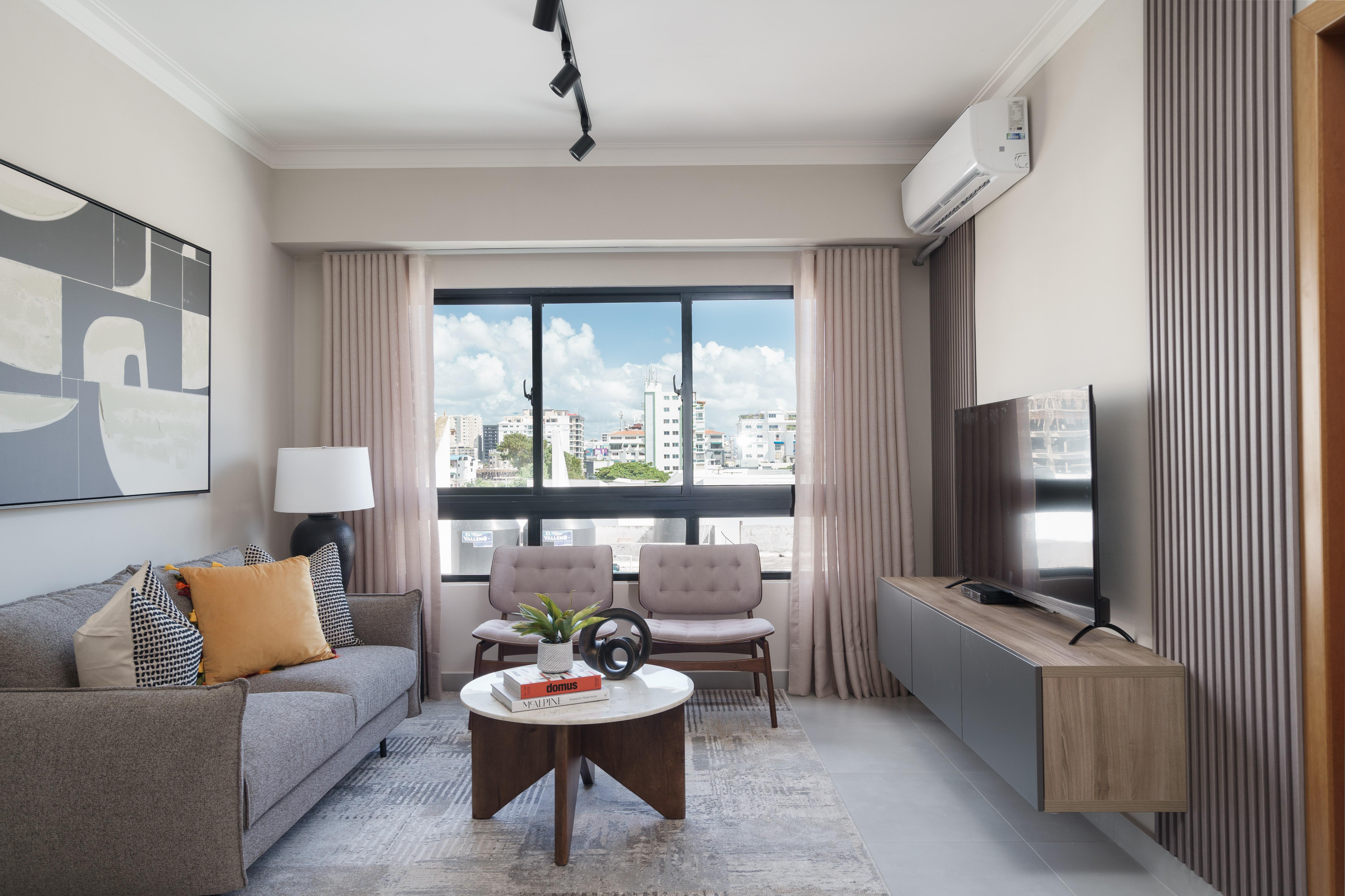Apartamento Full amueblado en Evaristo Morales