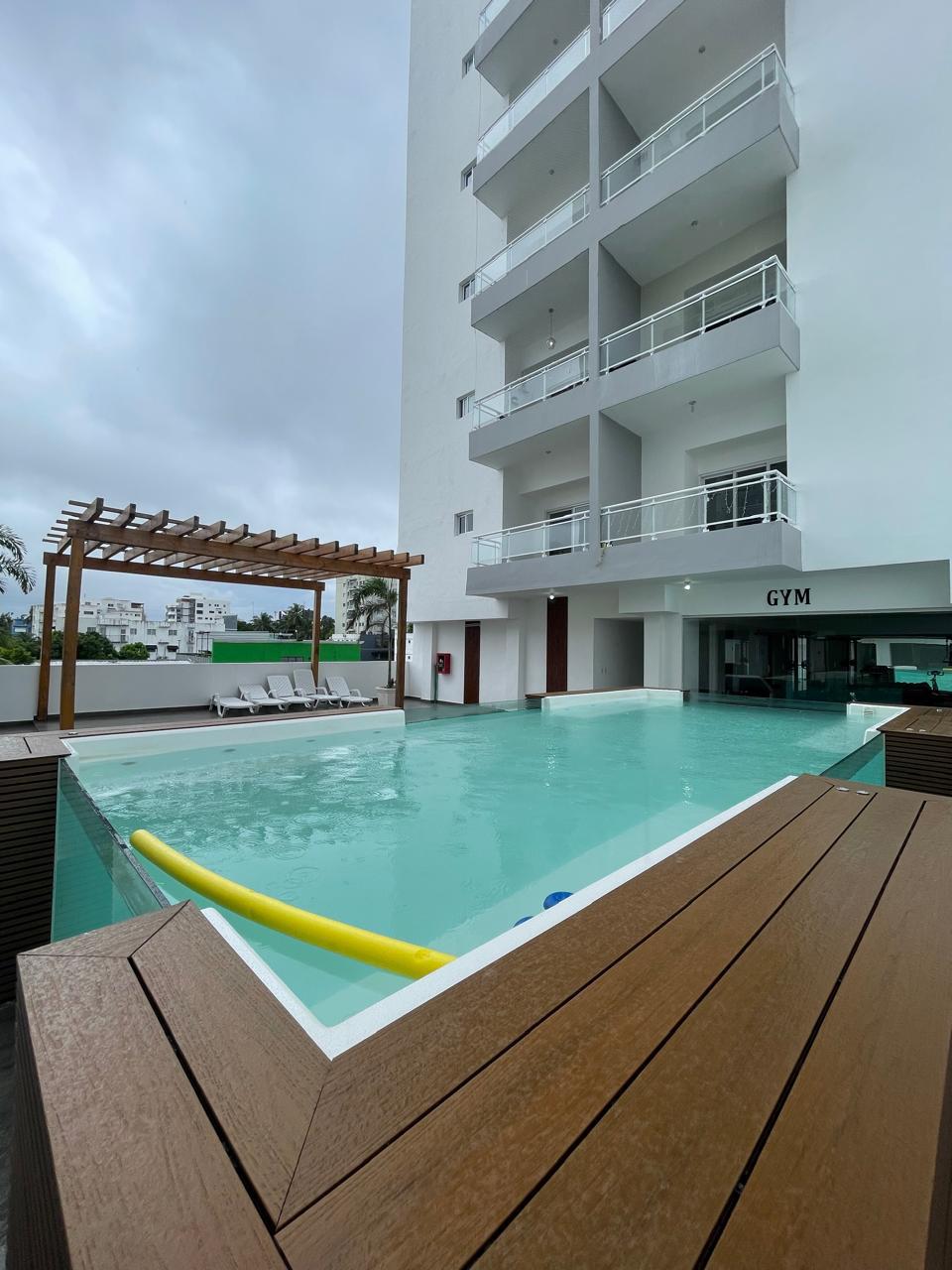 3 Habitaciones en Villa Marina