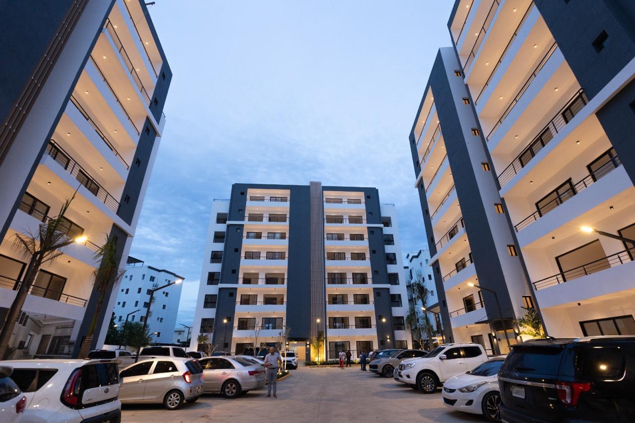 Apartamento de 3 Habitaciones con Piscina y Gimnasio en Don Pedro, Santiago