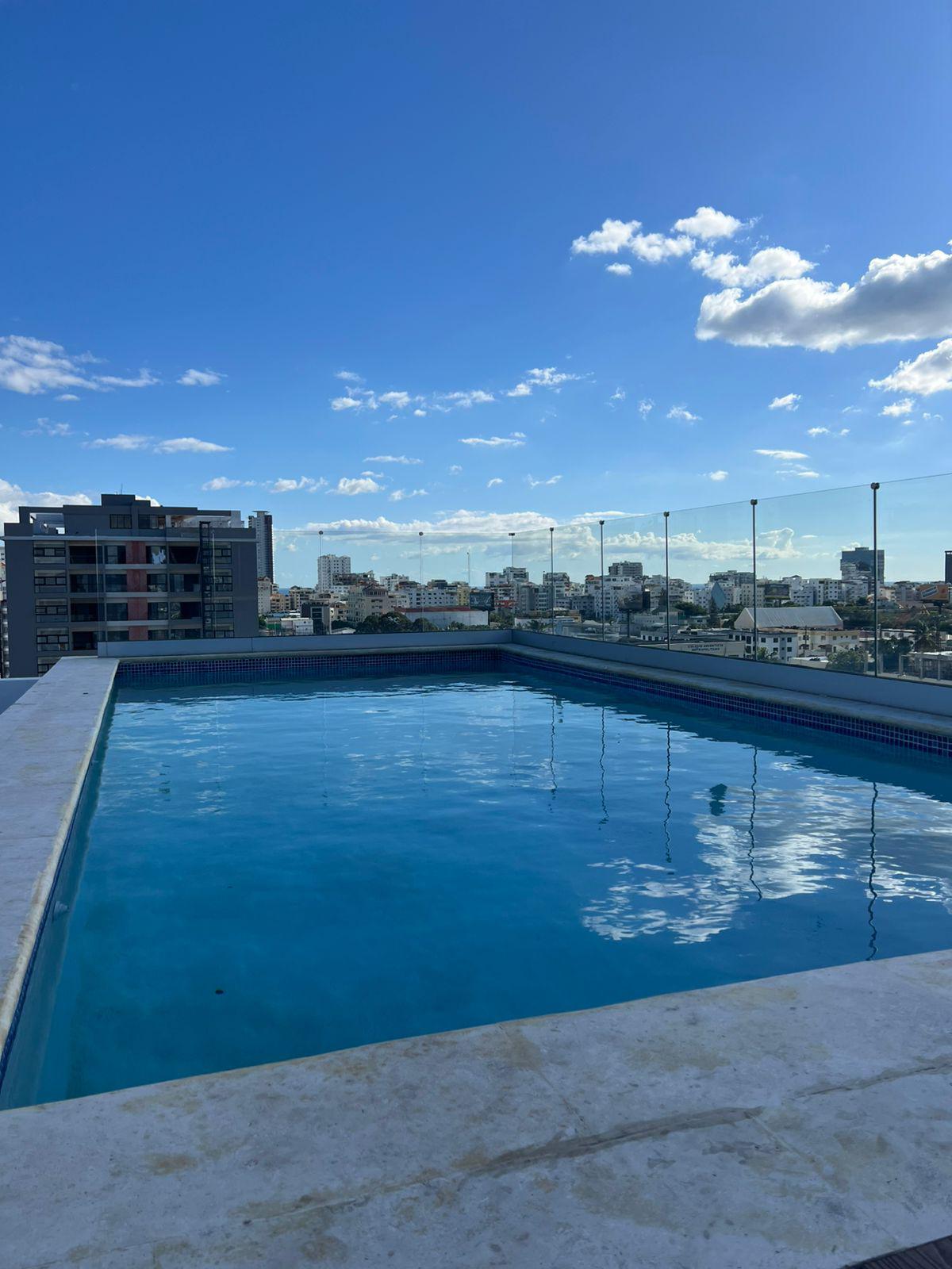 APARTAMENTO A ESTRENAR EN EVARISTO MORALES EN ALQUILER, 1 HABITACION, 1 PARQUEO Y AREAS SOCIALES COMPLETAS