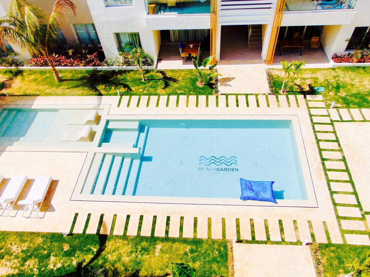 Apartamento de 2 habitaciones y 2 baños a minutos de la playa amueblado