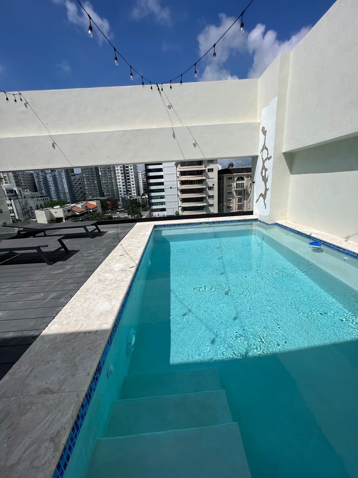 APARTAMENTOS EN SERALLES DE 1 HABITACION