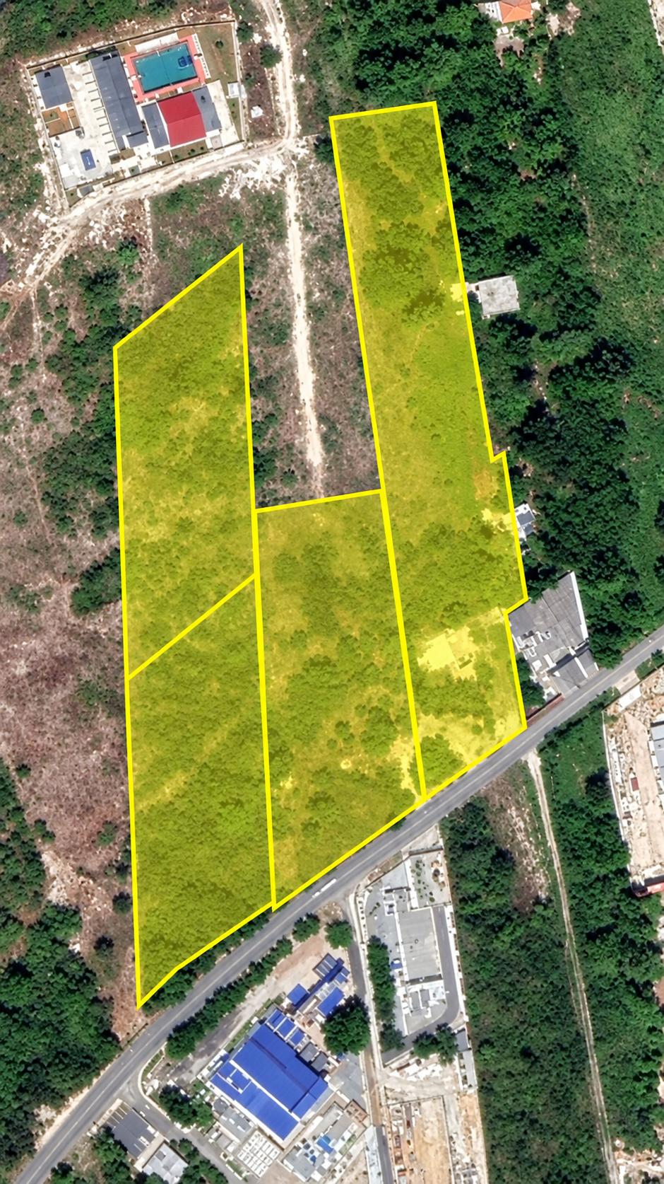 Lot in Dominicus