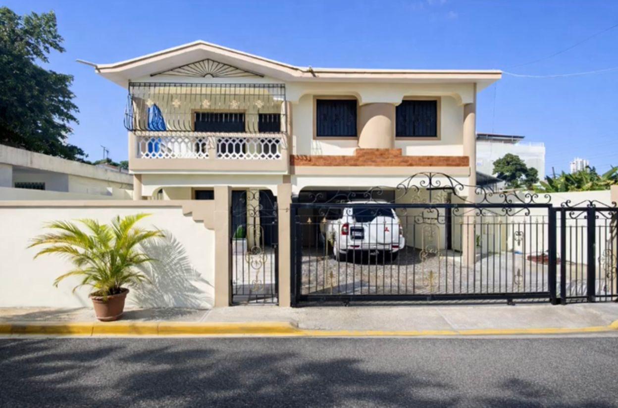 Casa en Venta – Miramar