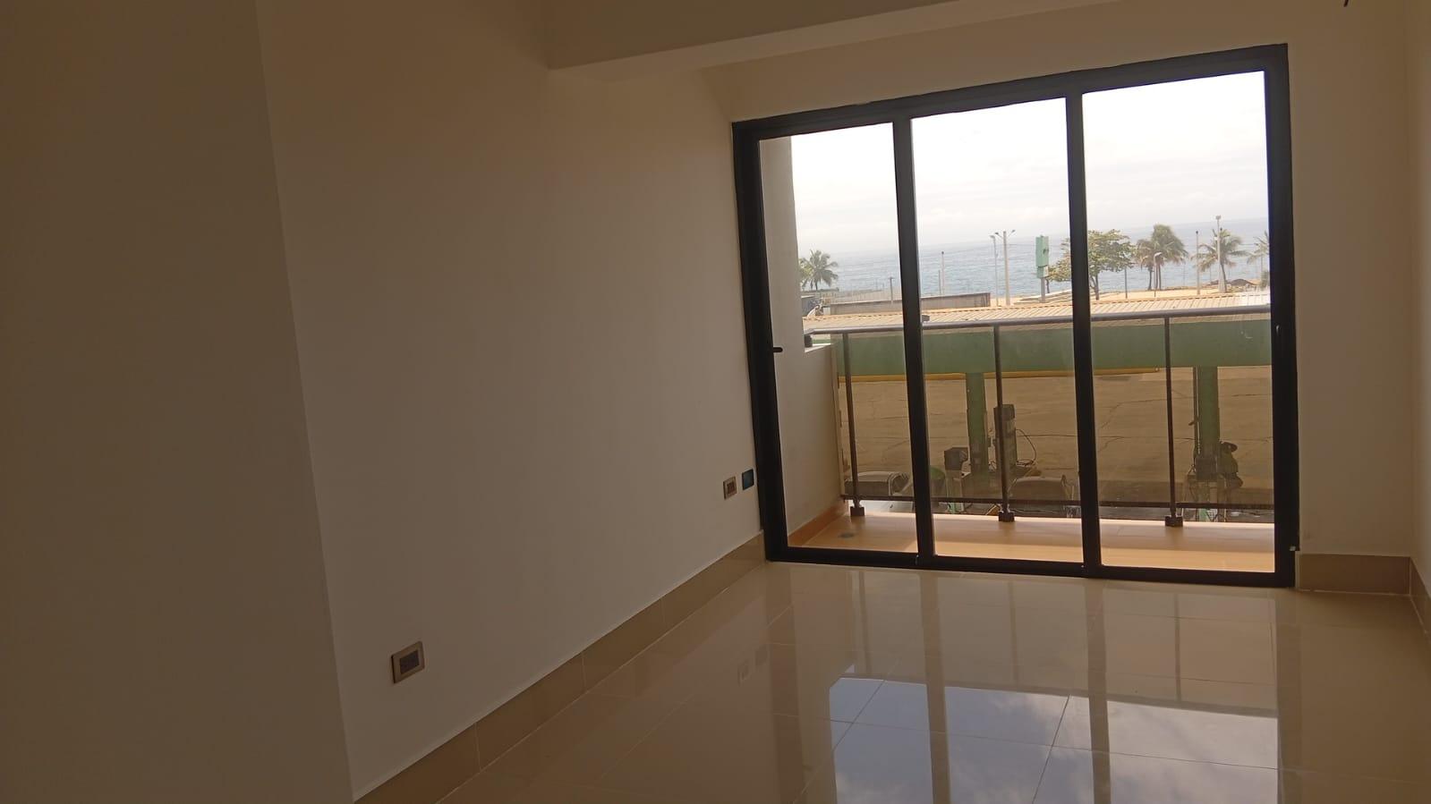 Apartamento de 1 Habitación con Espectacular Vista al Mar