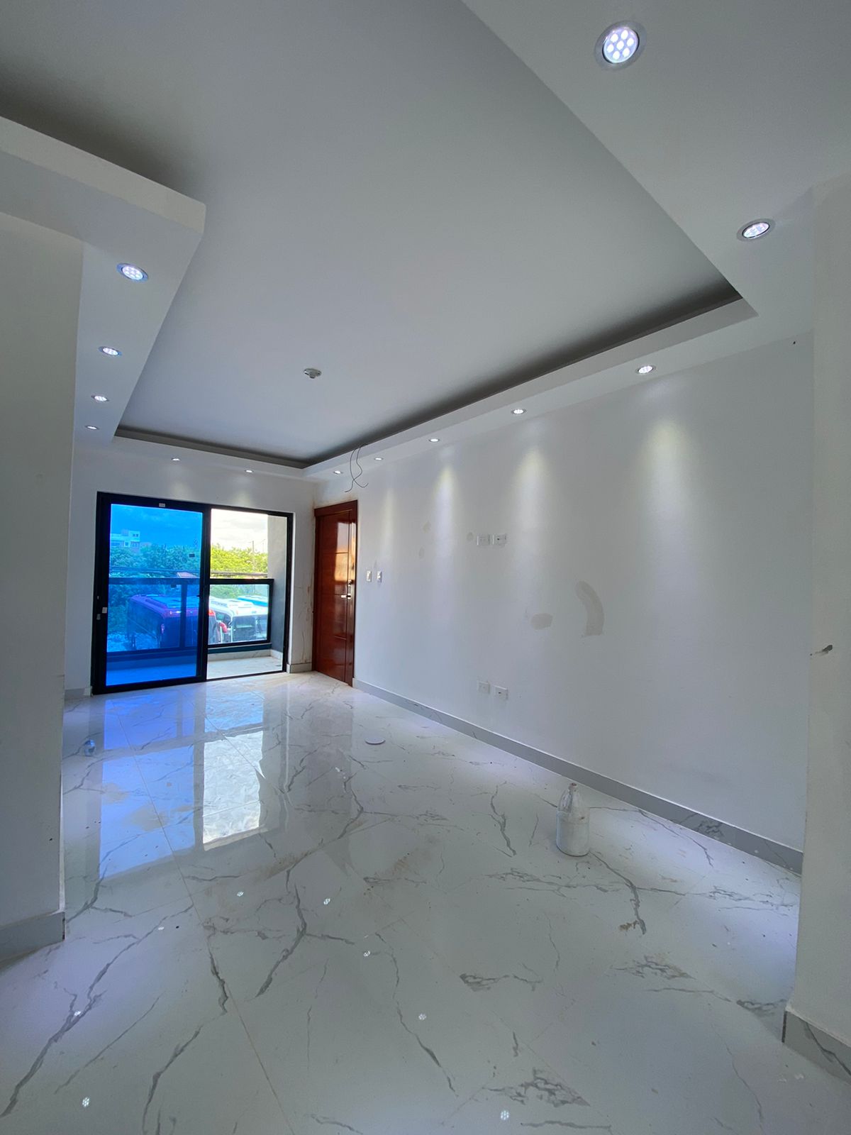 Se vende apartamento 2do nivel de 3 habs en Prado Oriental, SD Este, RD.