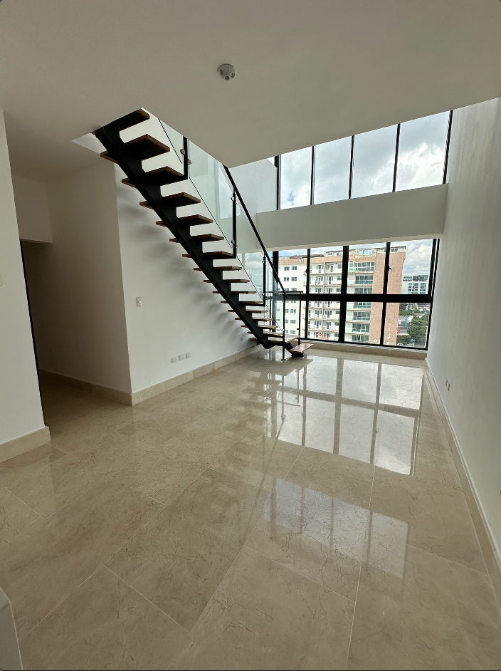 Penthouse de 2 habitaciones a estrenar