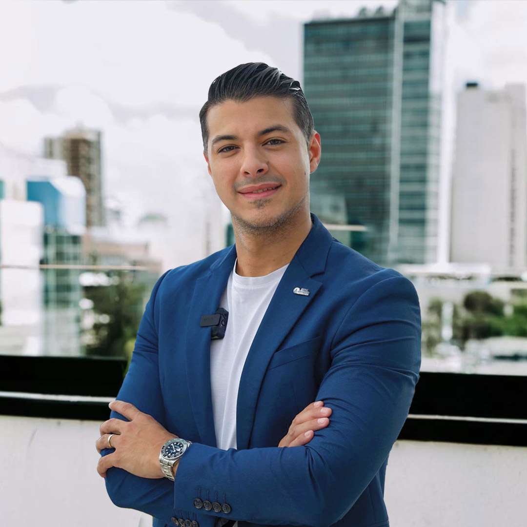 Gustavo Tavarez