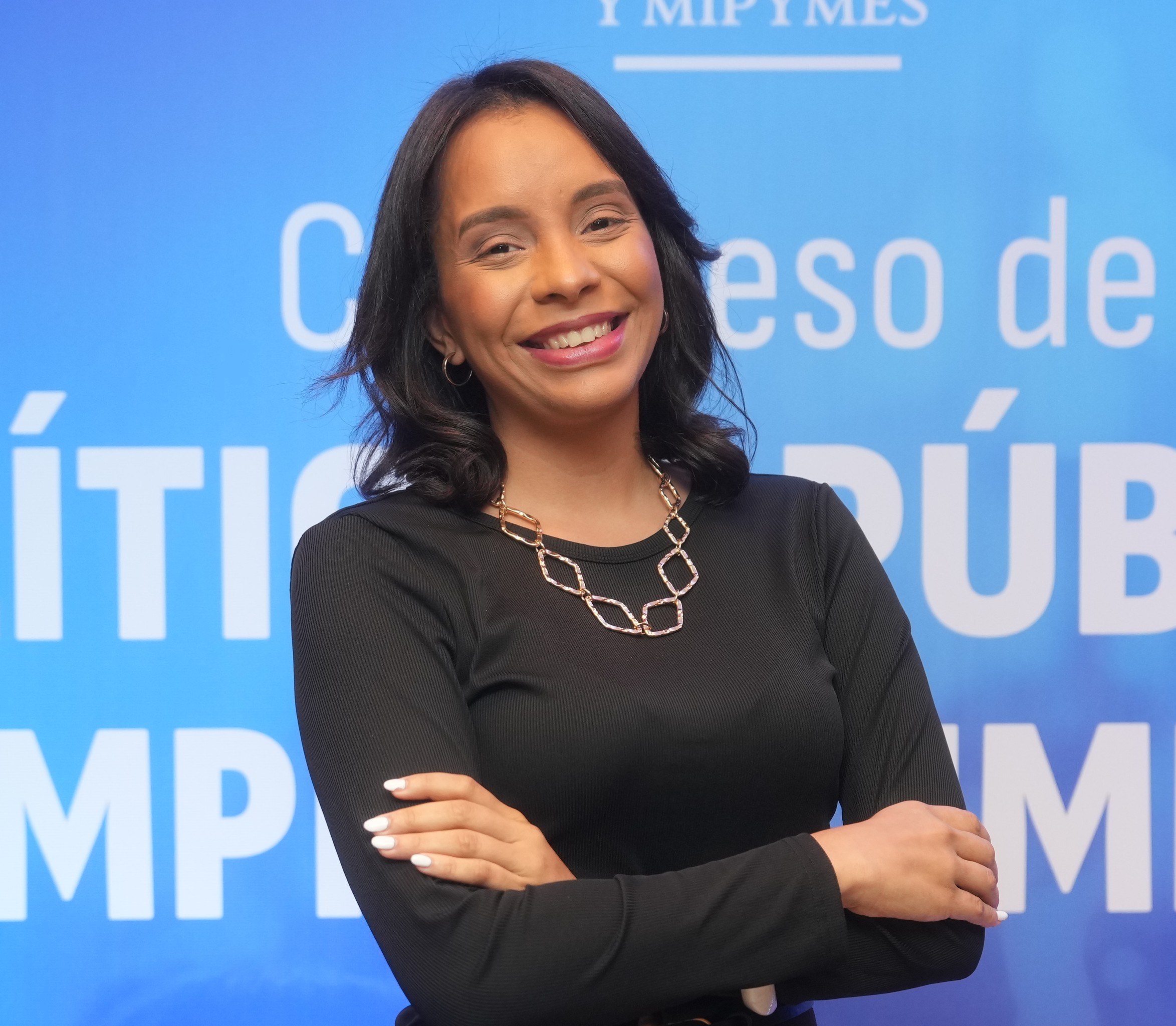 Glory Núñez
